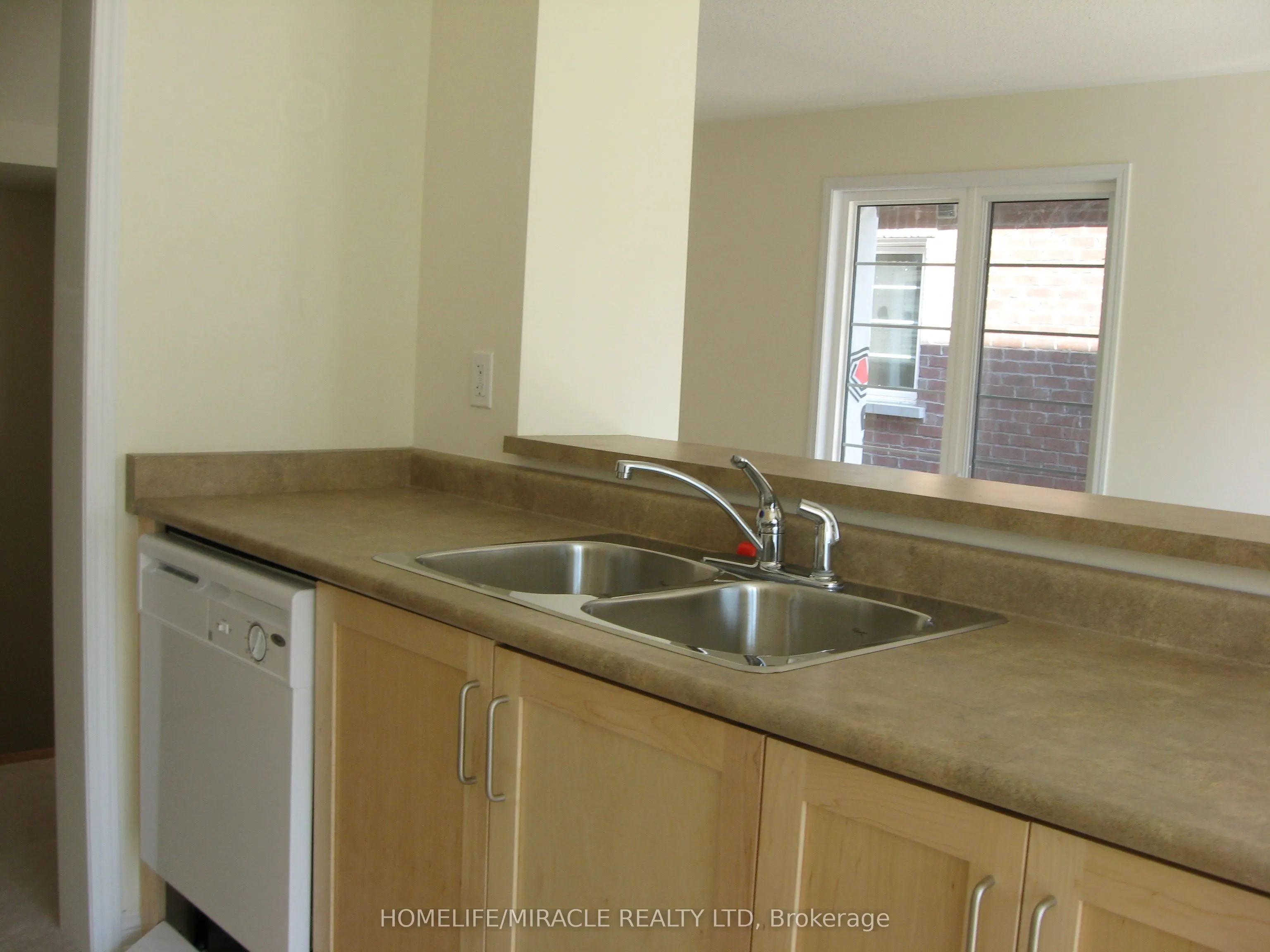58 Howe Avenue