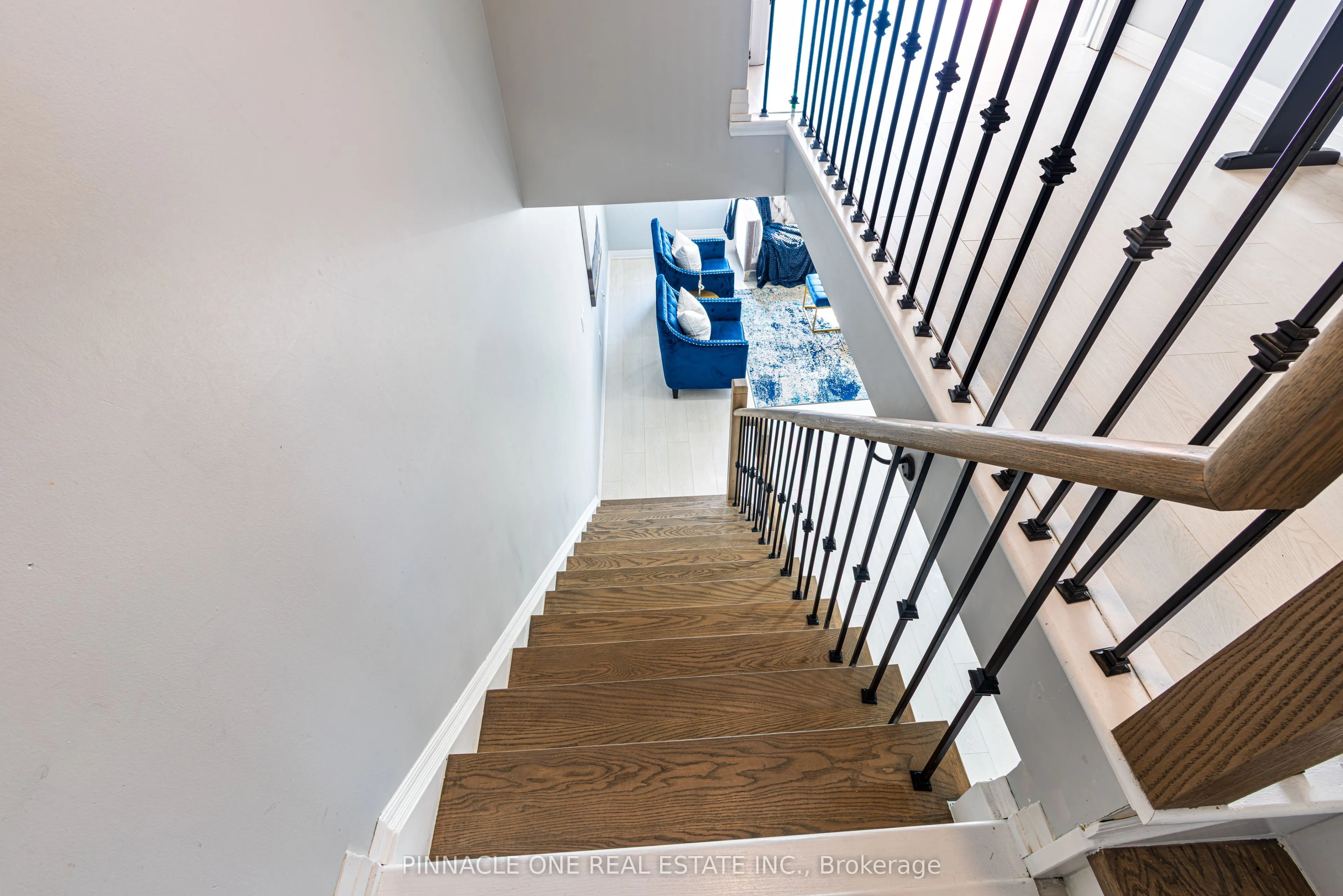30 Ambereen Place