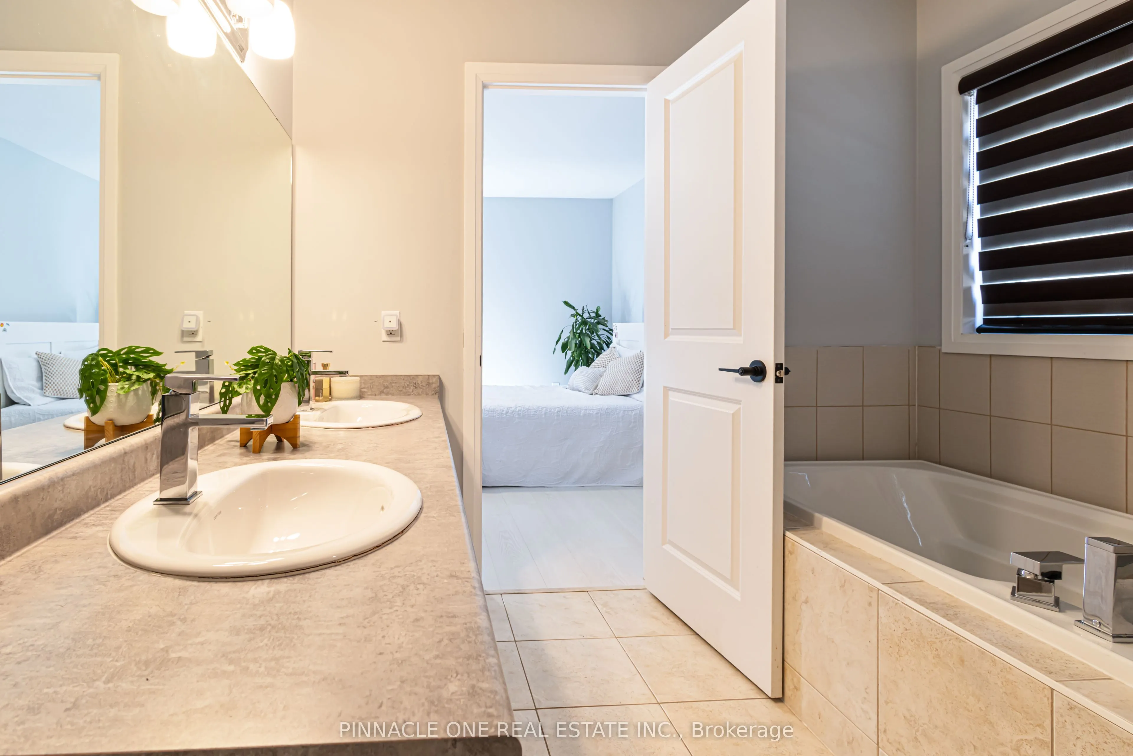 30 Ambereen Place