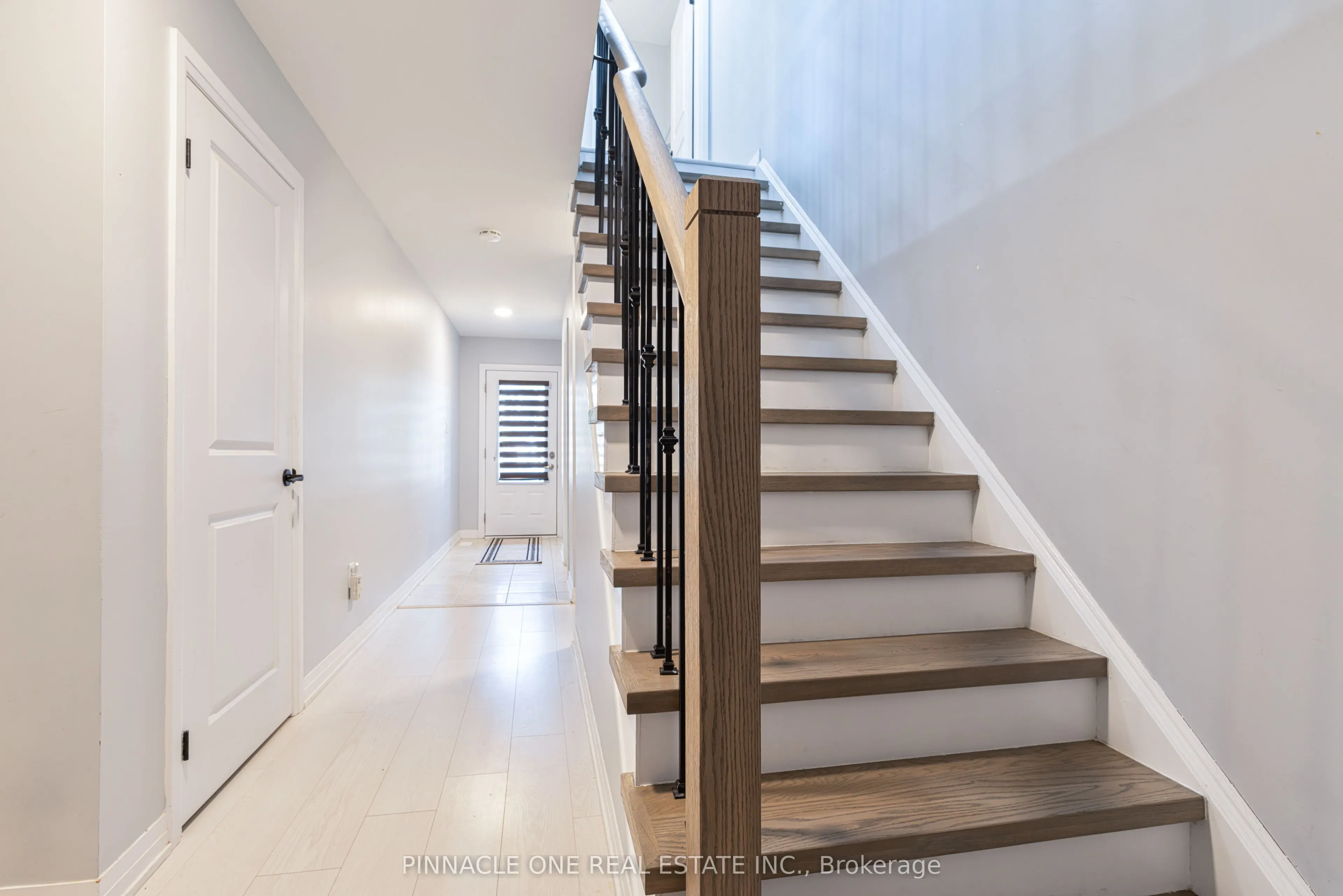30 Ambereen Place