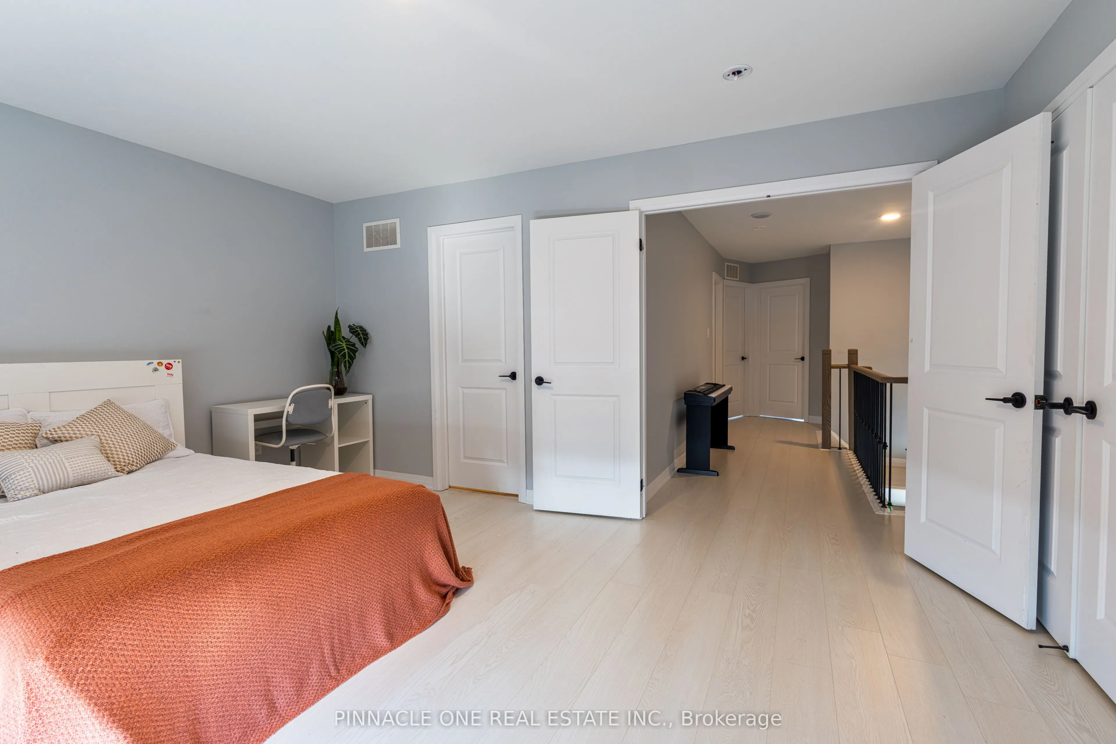 30 Ambereen Place
