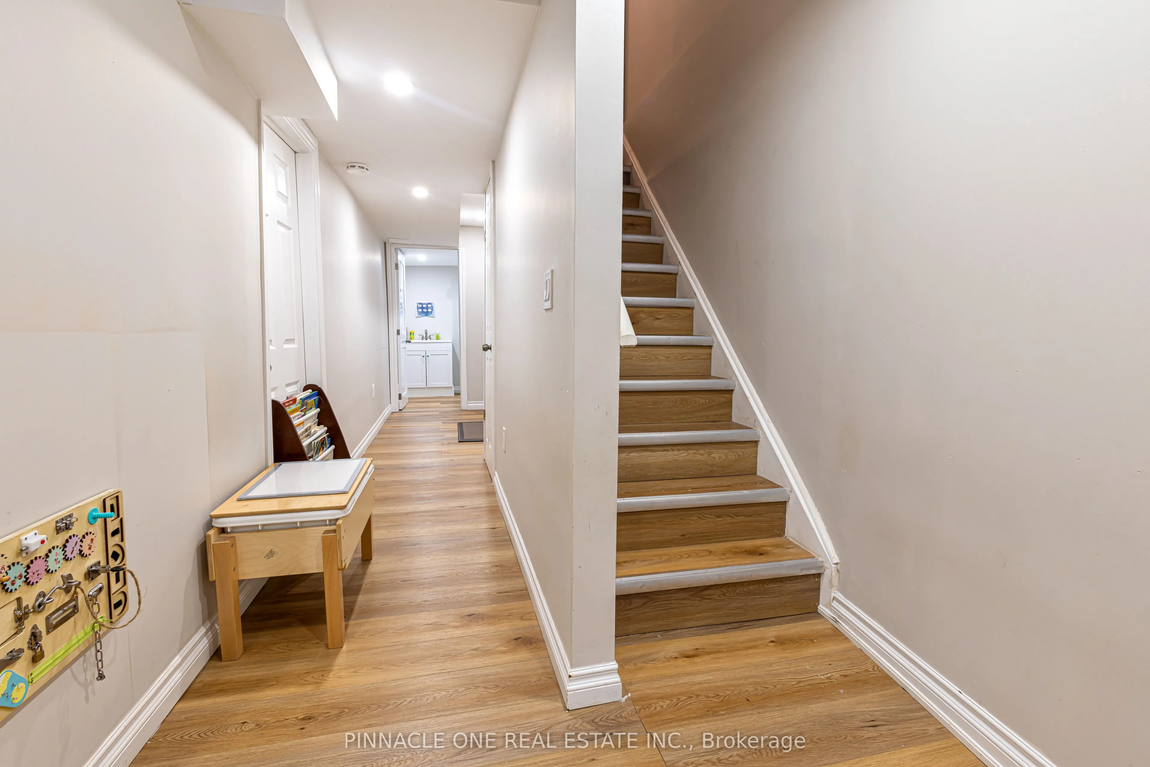 30 Ambereen Place