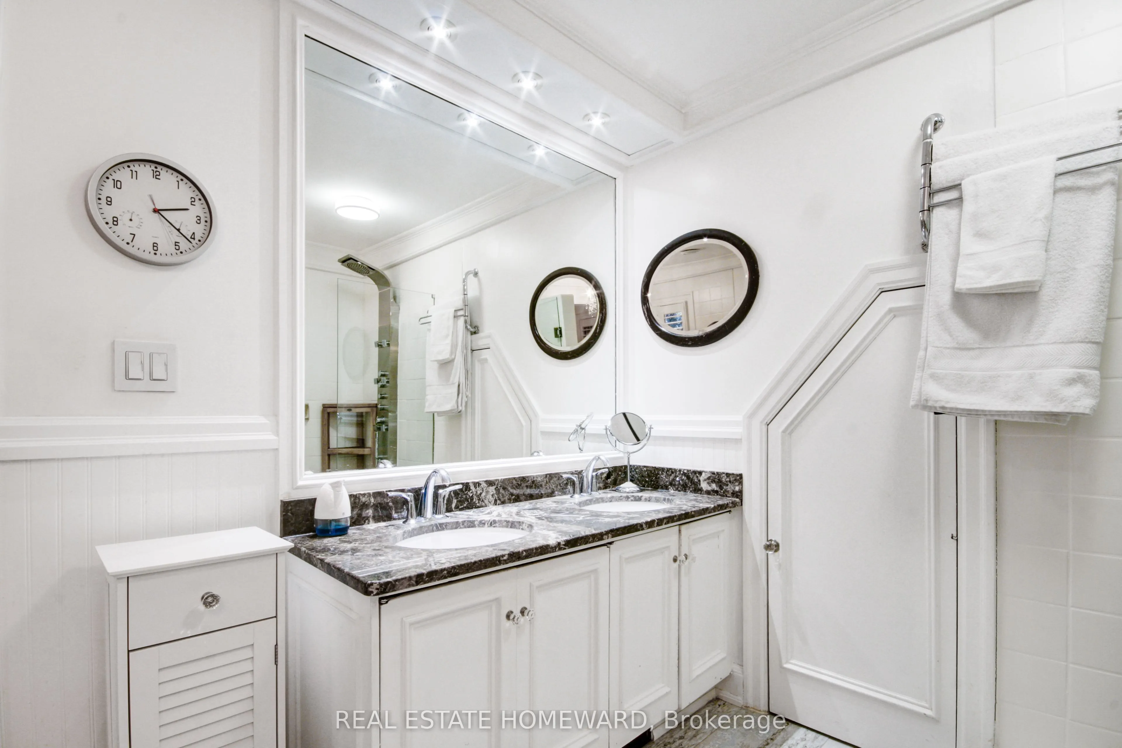 55 Woodbine Avenue