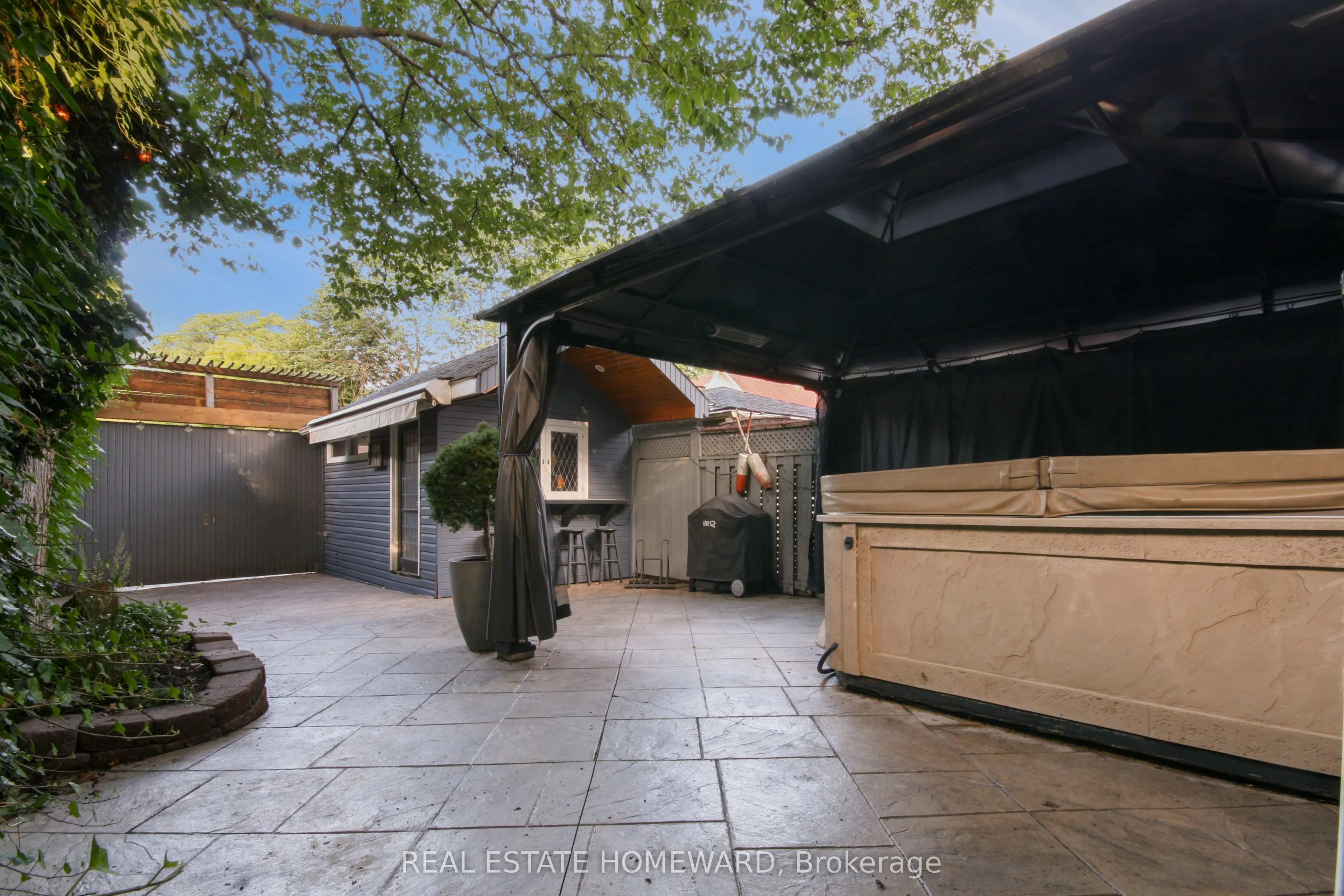 55 Woodbine Avenue