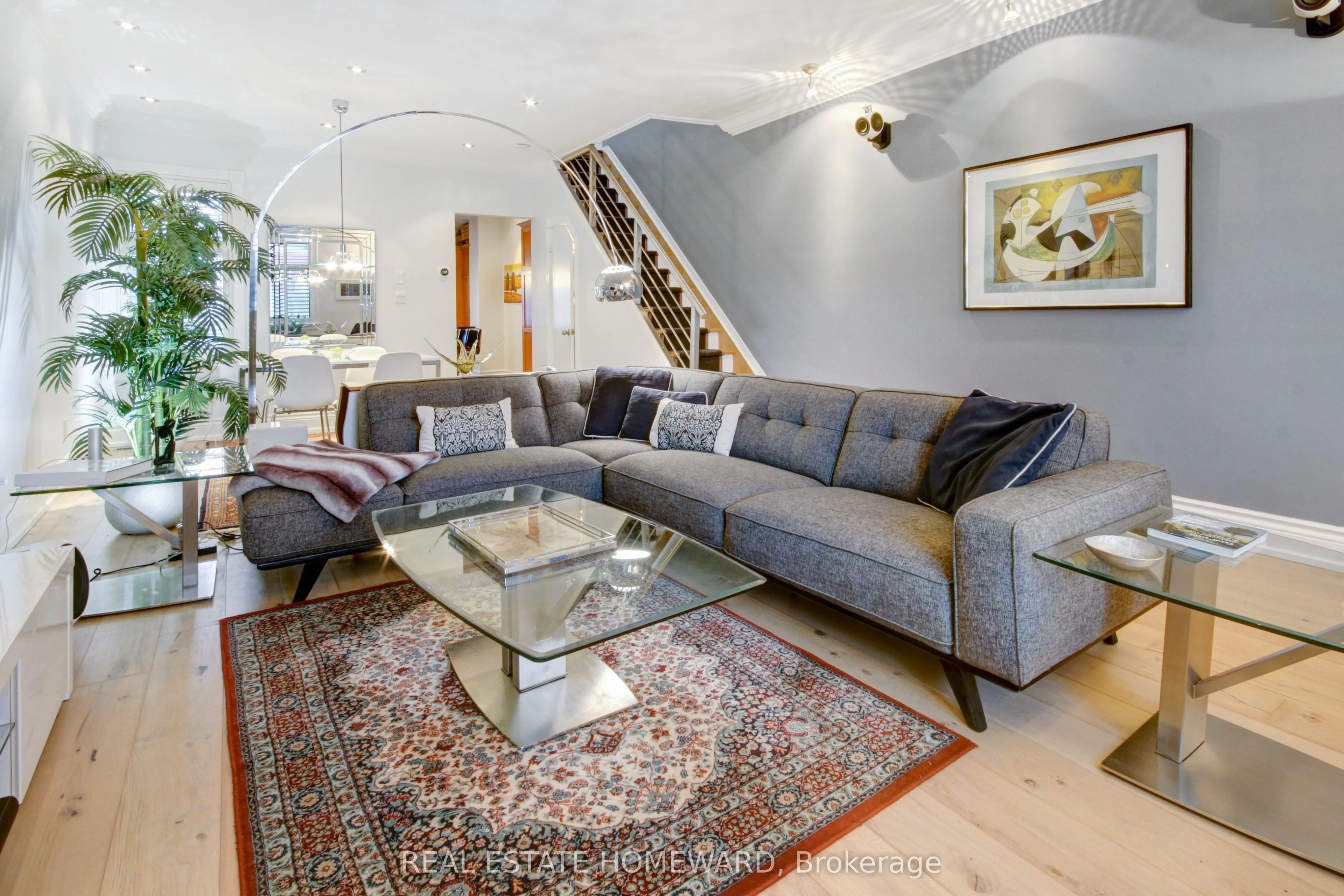 55 Woodbine Avenue
