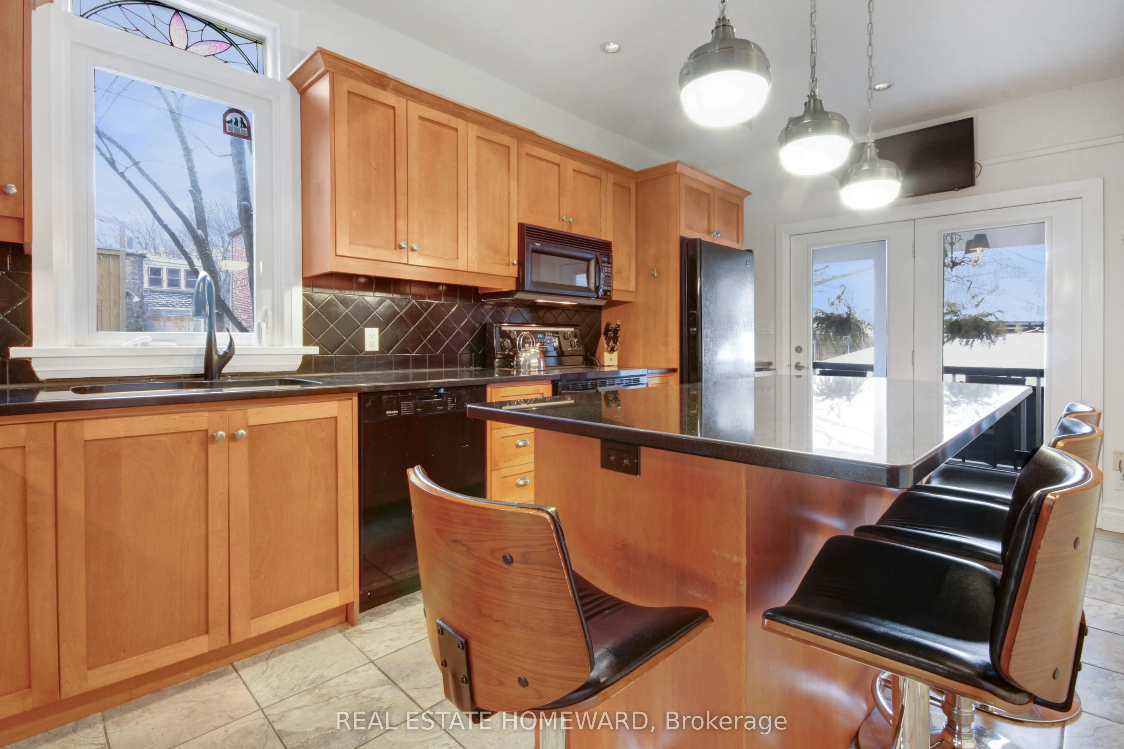 55 Woodbine Avenue