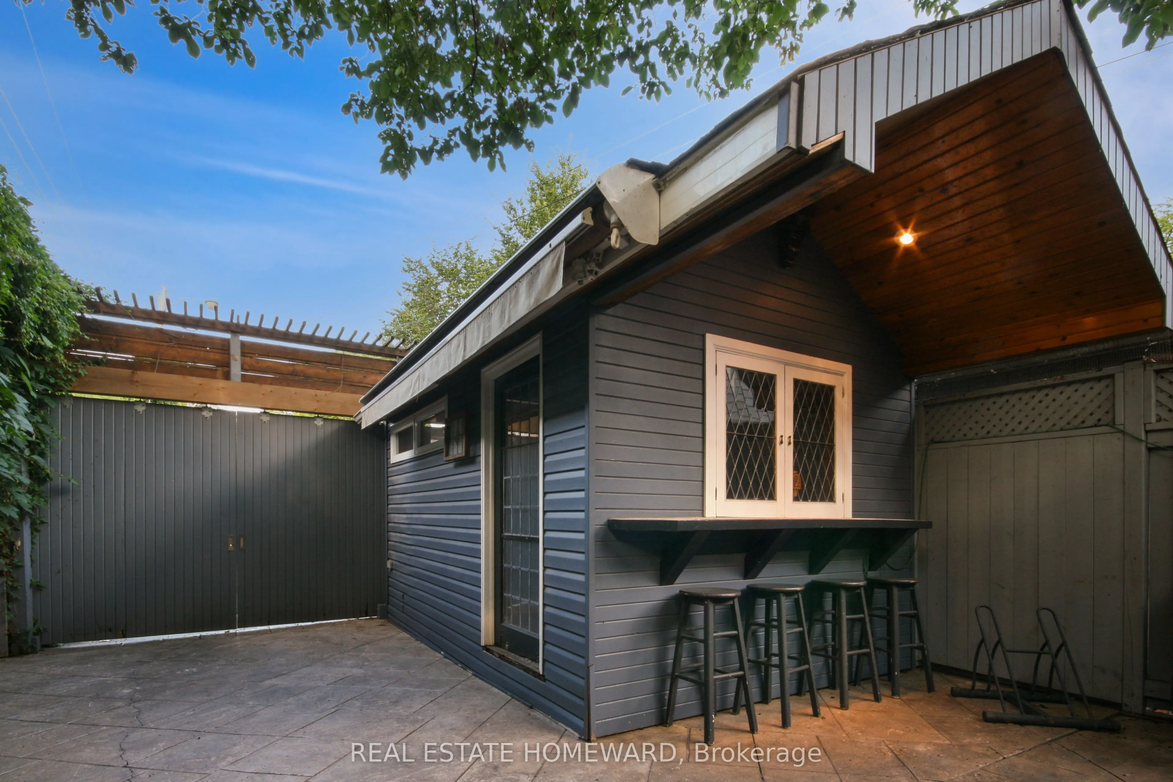 55 Woodbine Avenue