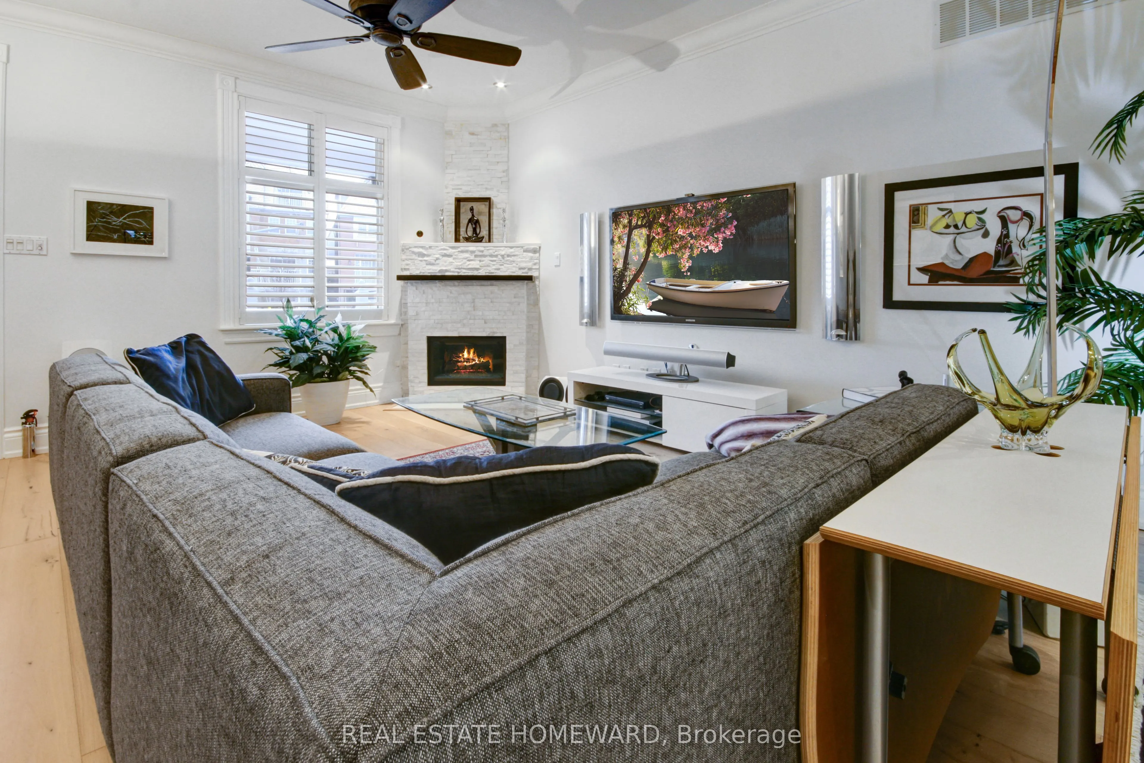 55 Woodbine Avenue
