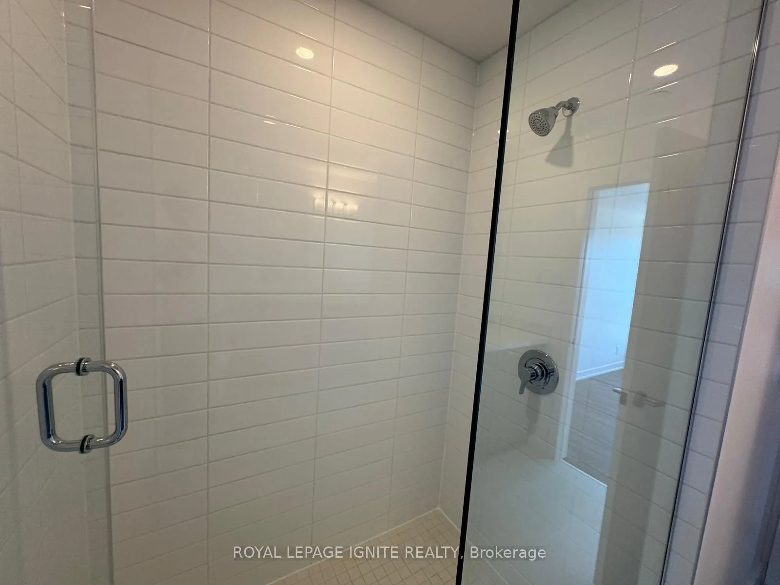 55 Clarington Boulevard, #903