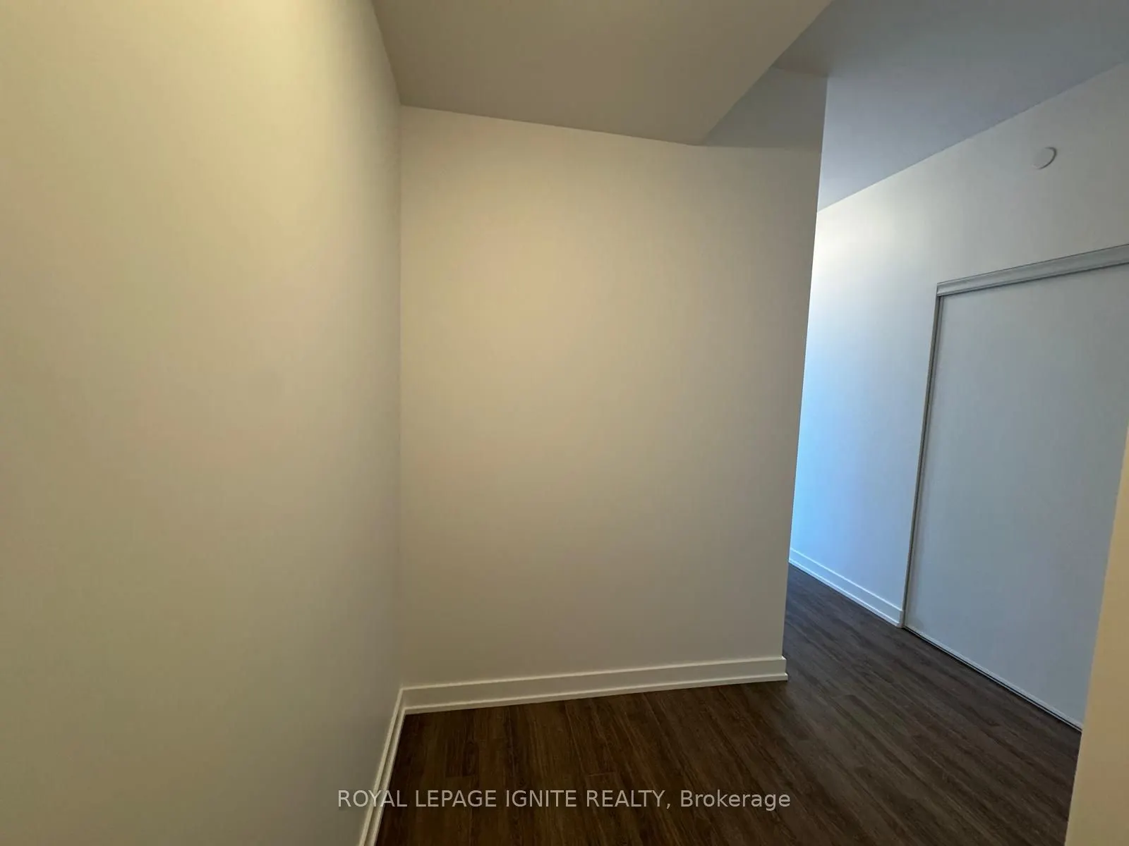 55 Clarington Boulevard, #903