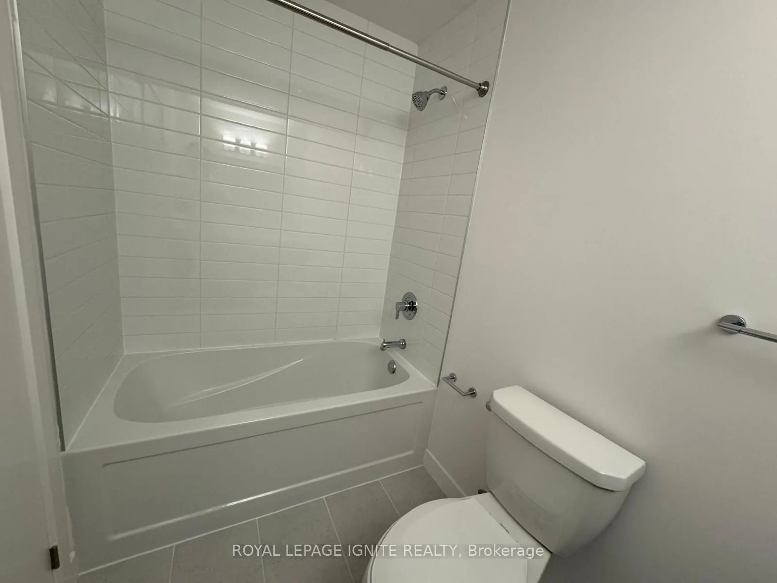 55 Clarington Boulevard, #903