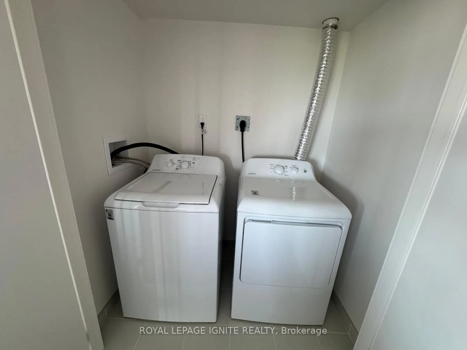 55 Clarington Boulevard, #903