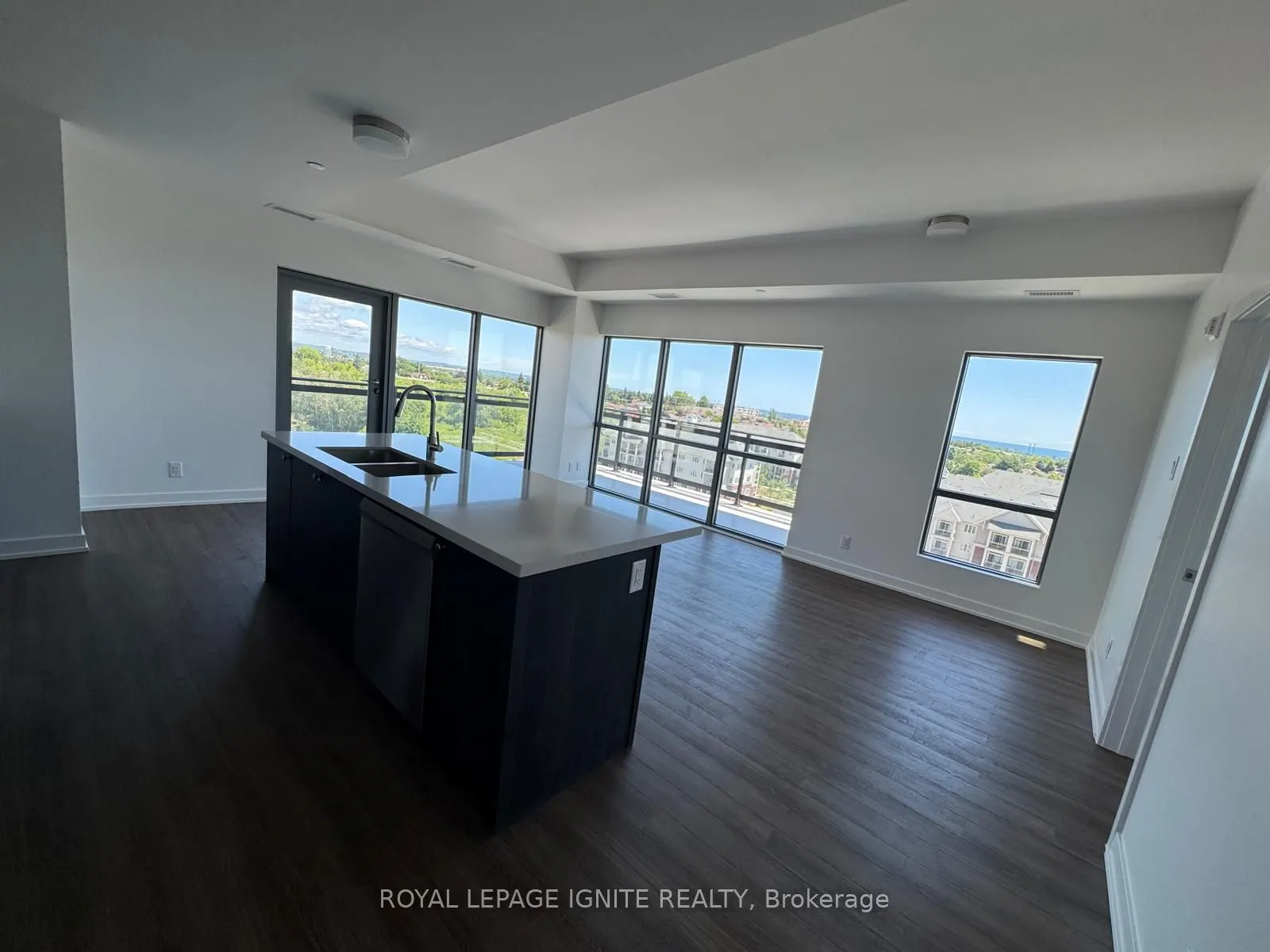55 Clarington Boulevard, #903