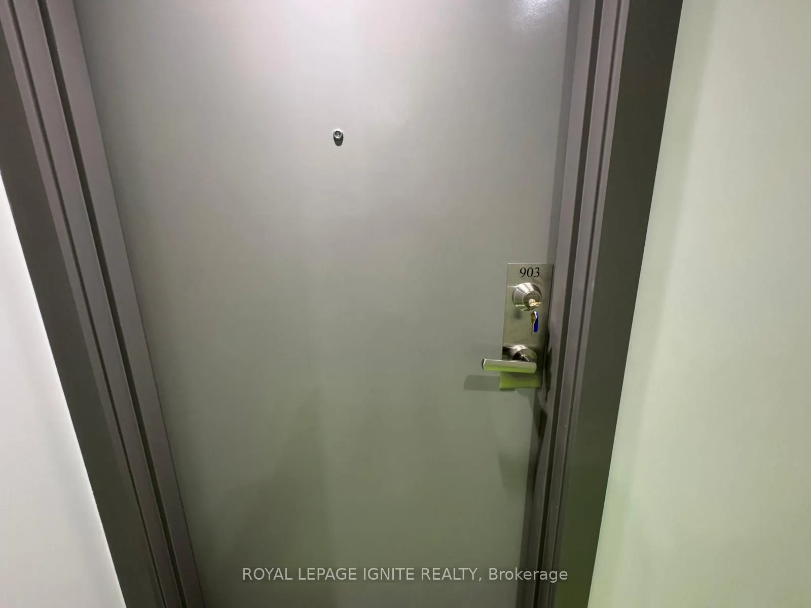 55 Clarington Boulevard, #903
