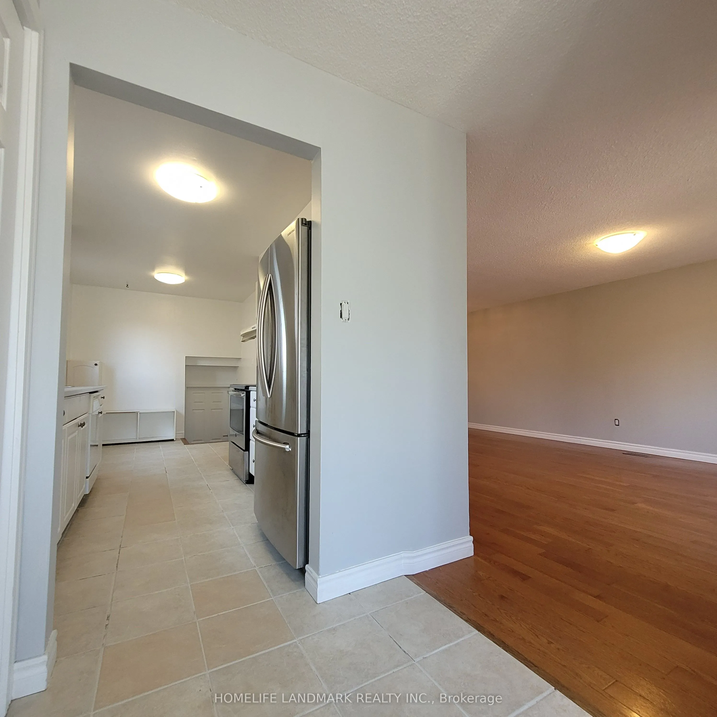 48 Kennaley Crescent, #Upper