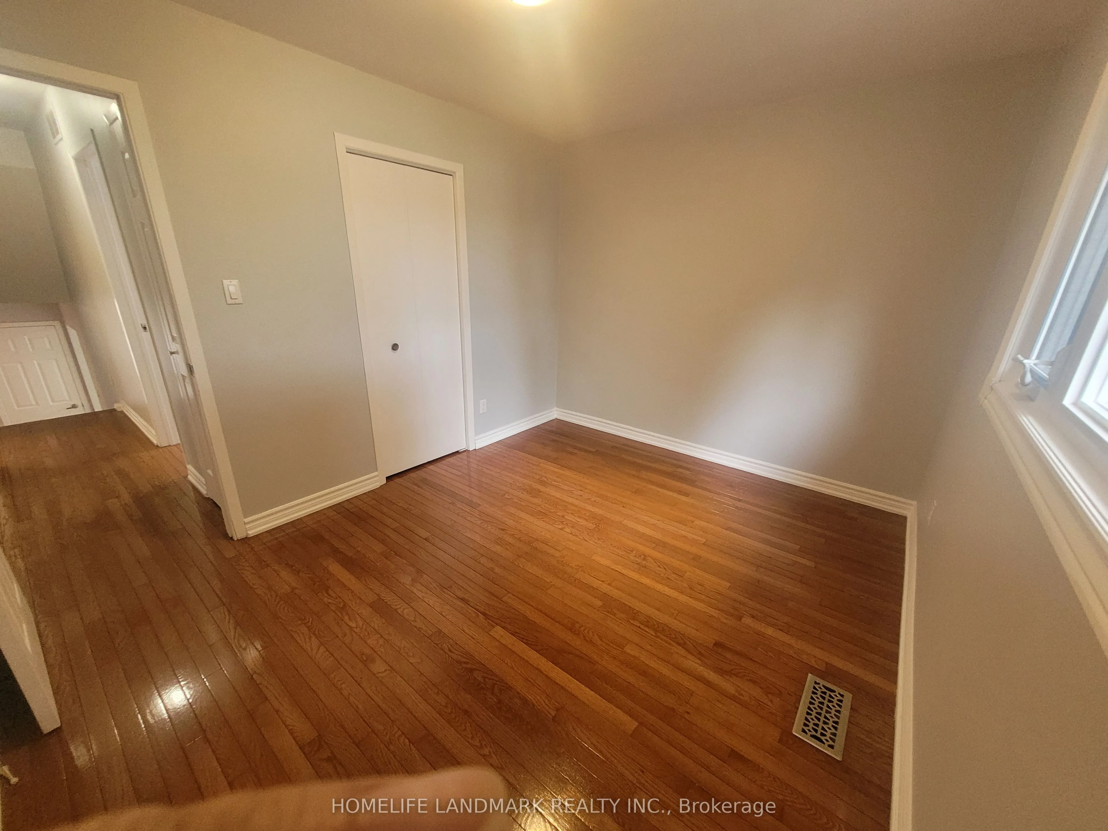 48 Kennaley Crescent, #Upper