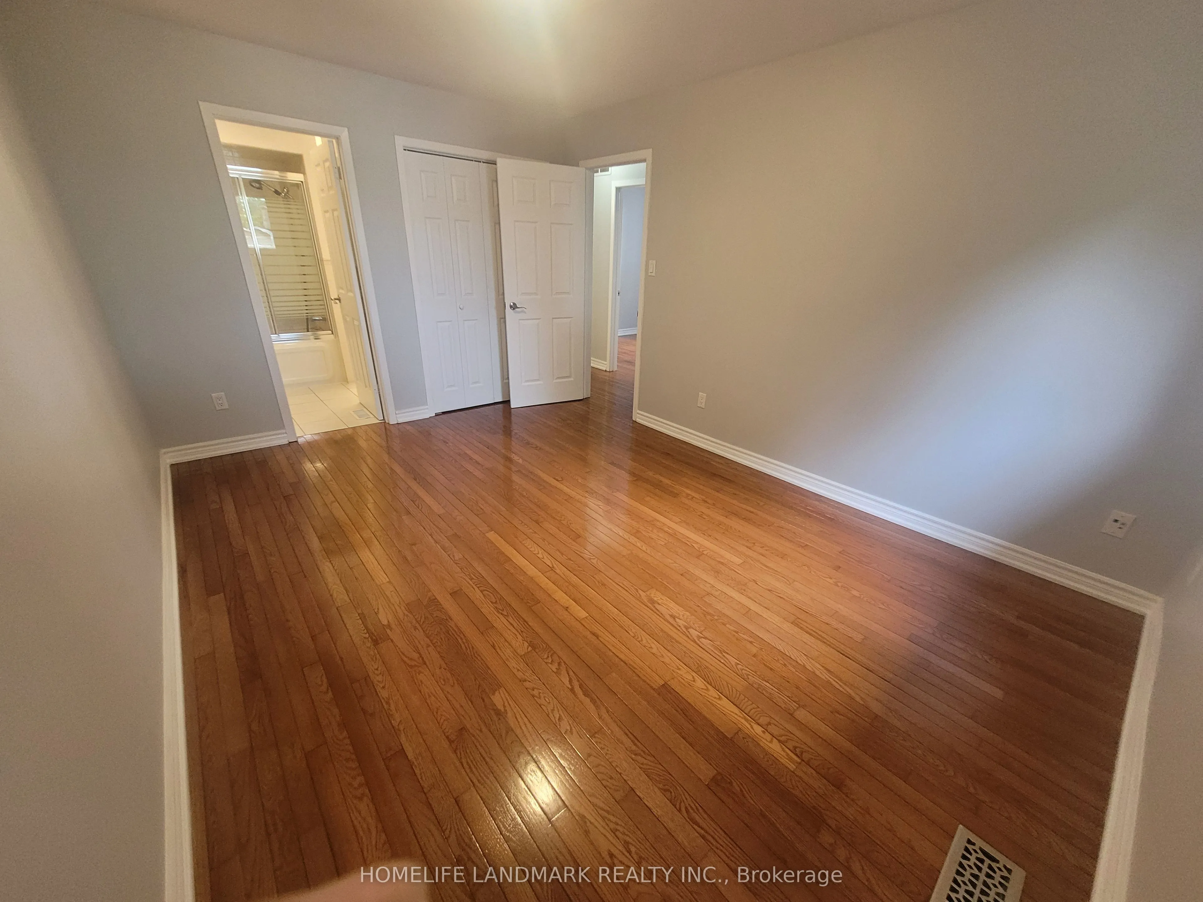 48 Kennaley Crescent, #Upper