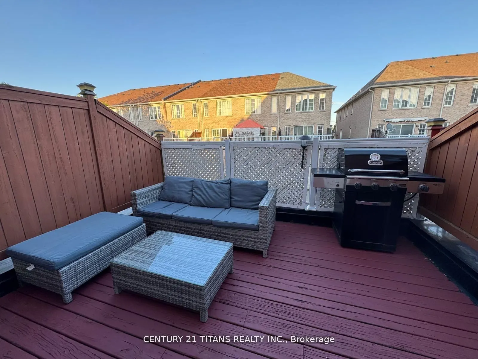 55 Wilkes Crescent