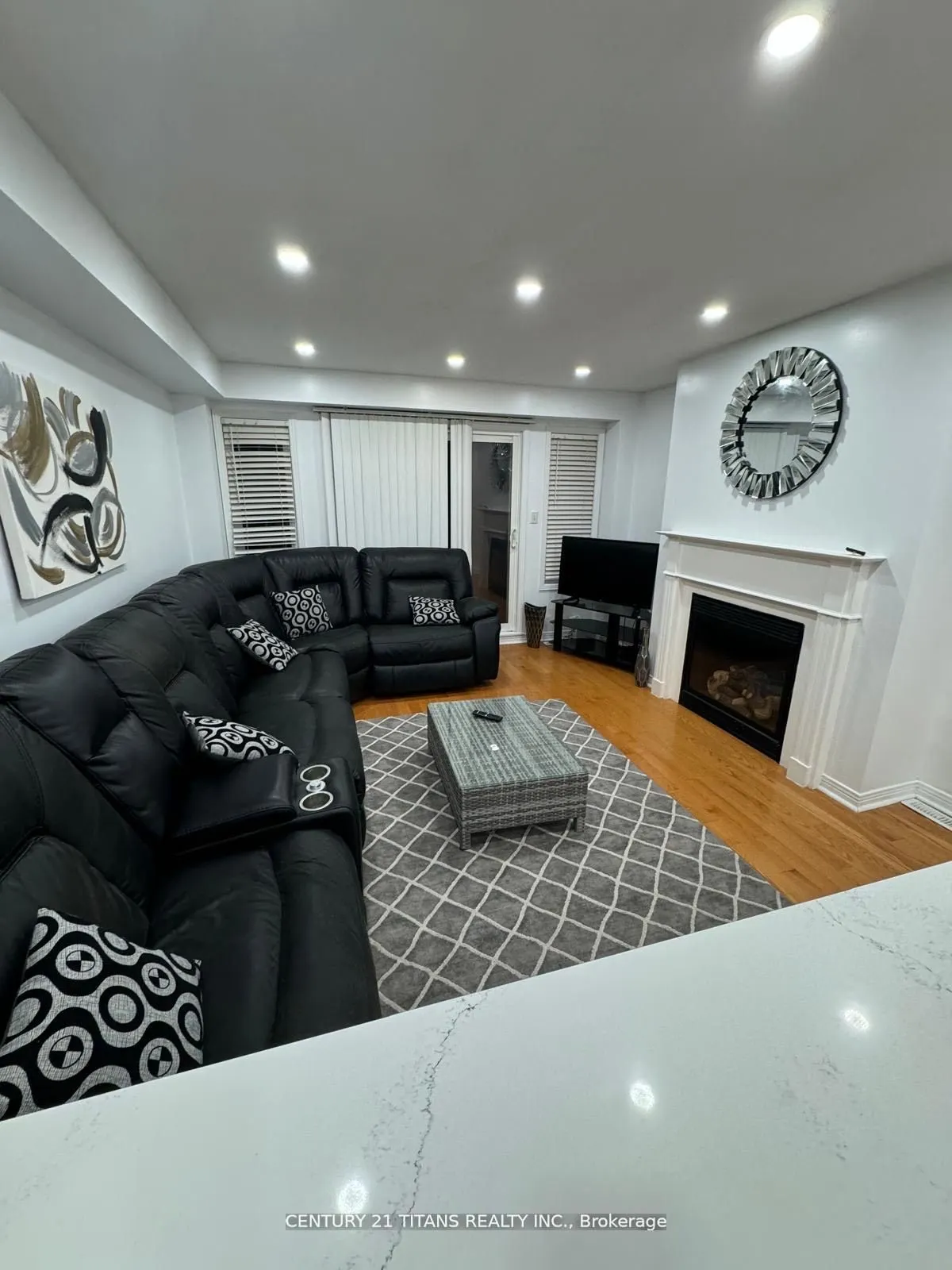55 Wilkes Crescent
