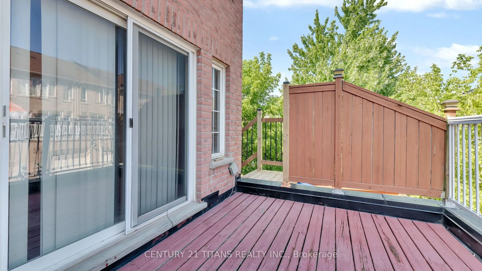 55 Wilkes Crescent