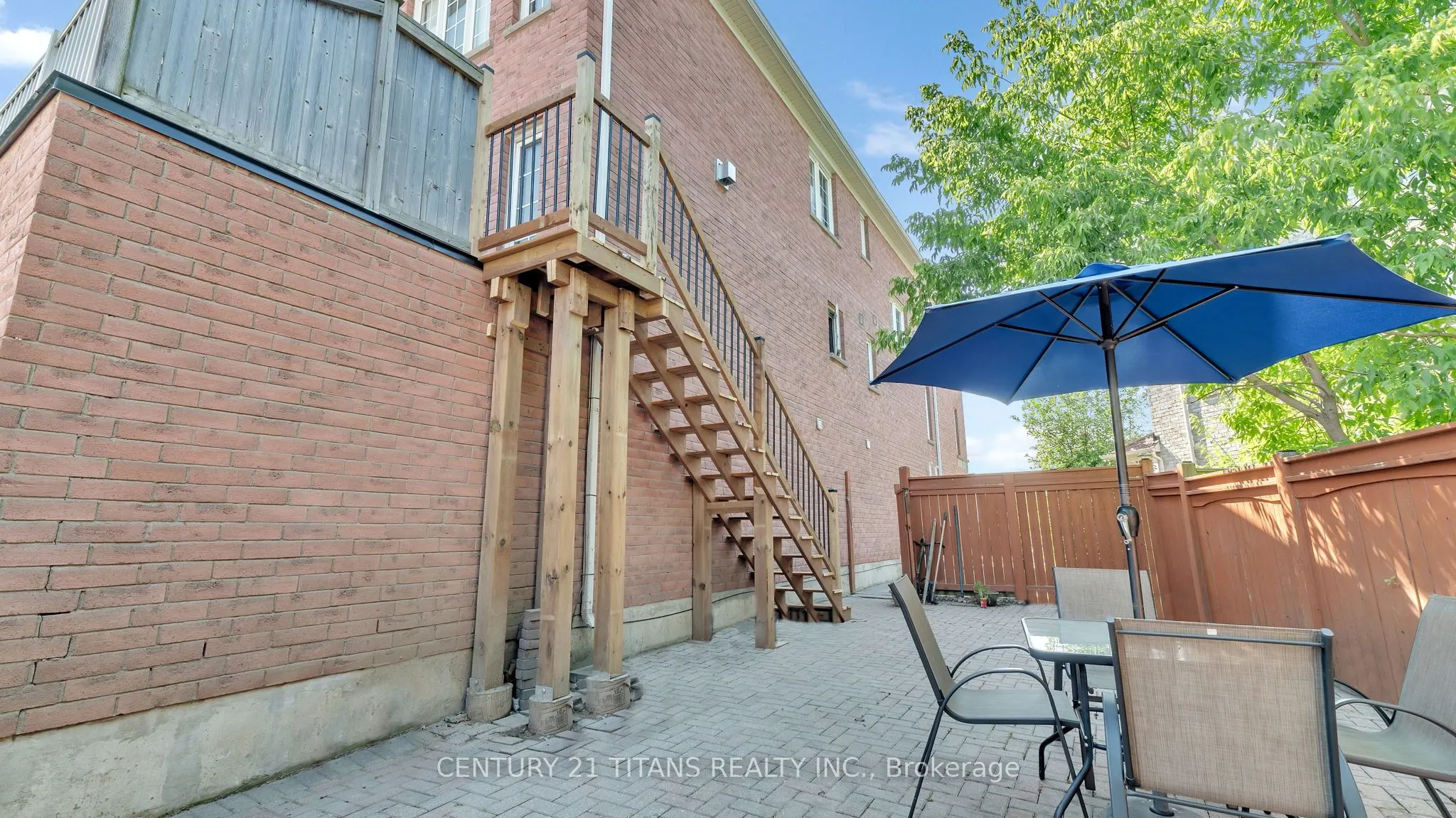 55 Wilkes Crescent