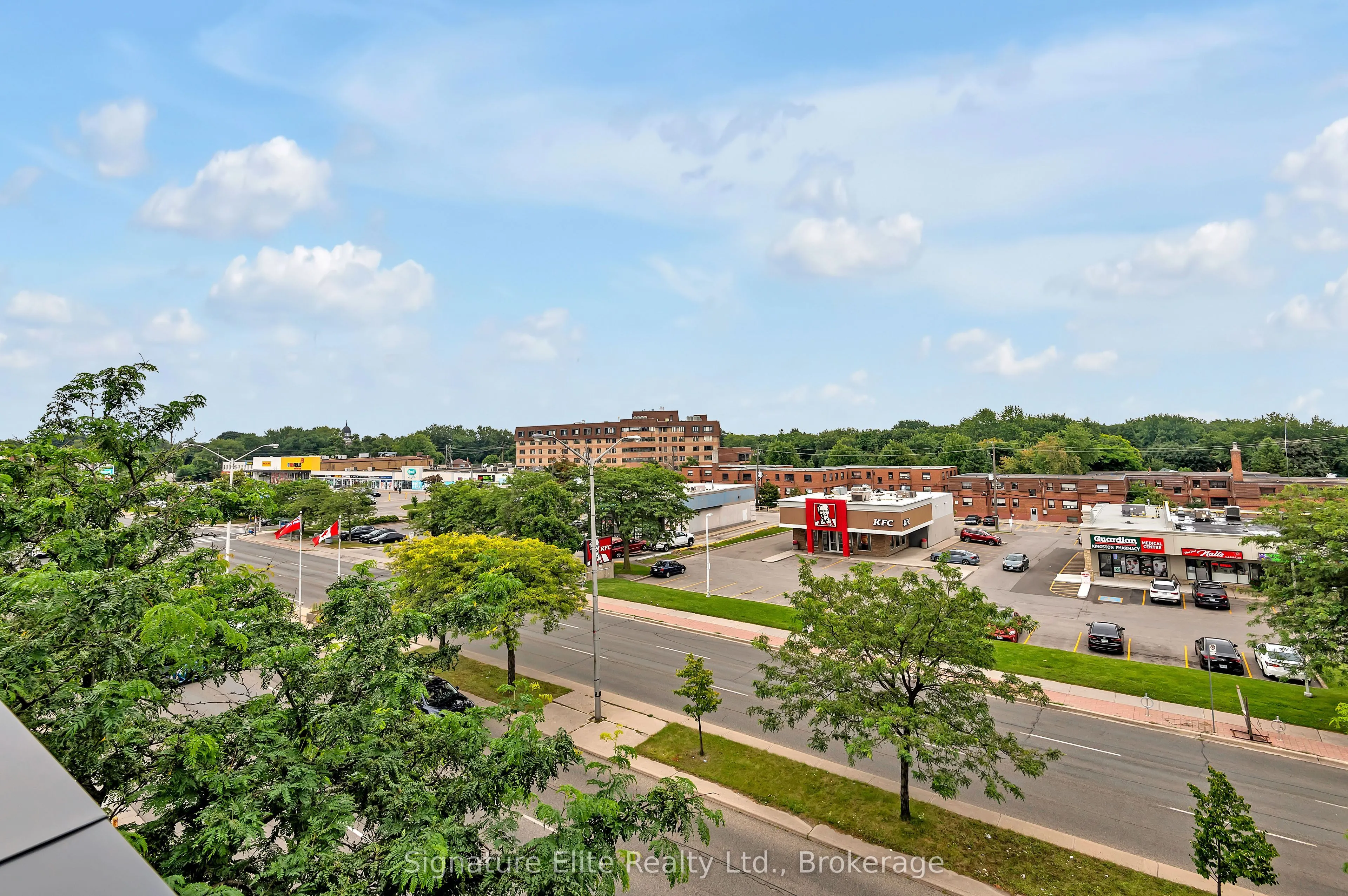 2382 Kingston Road, #403