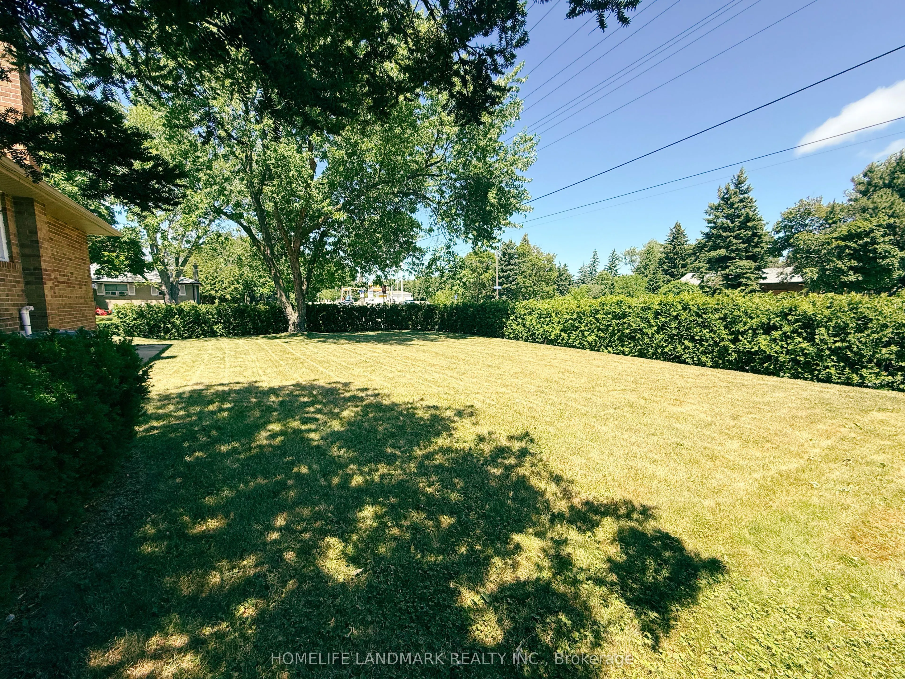 83 Emmeline Crescent