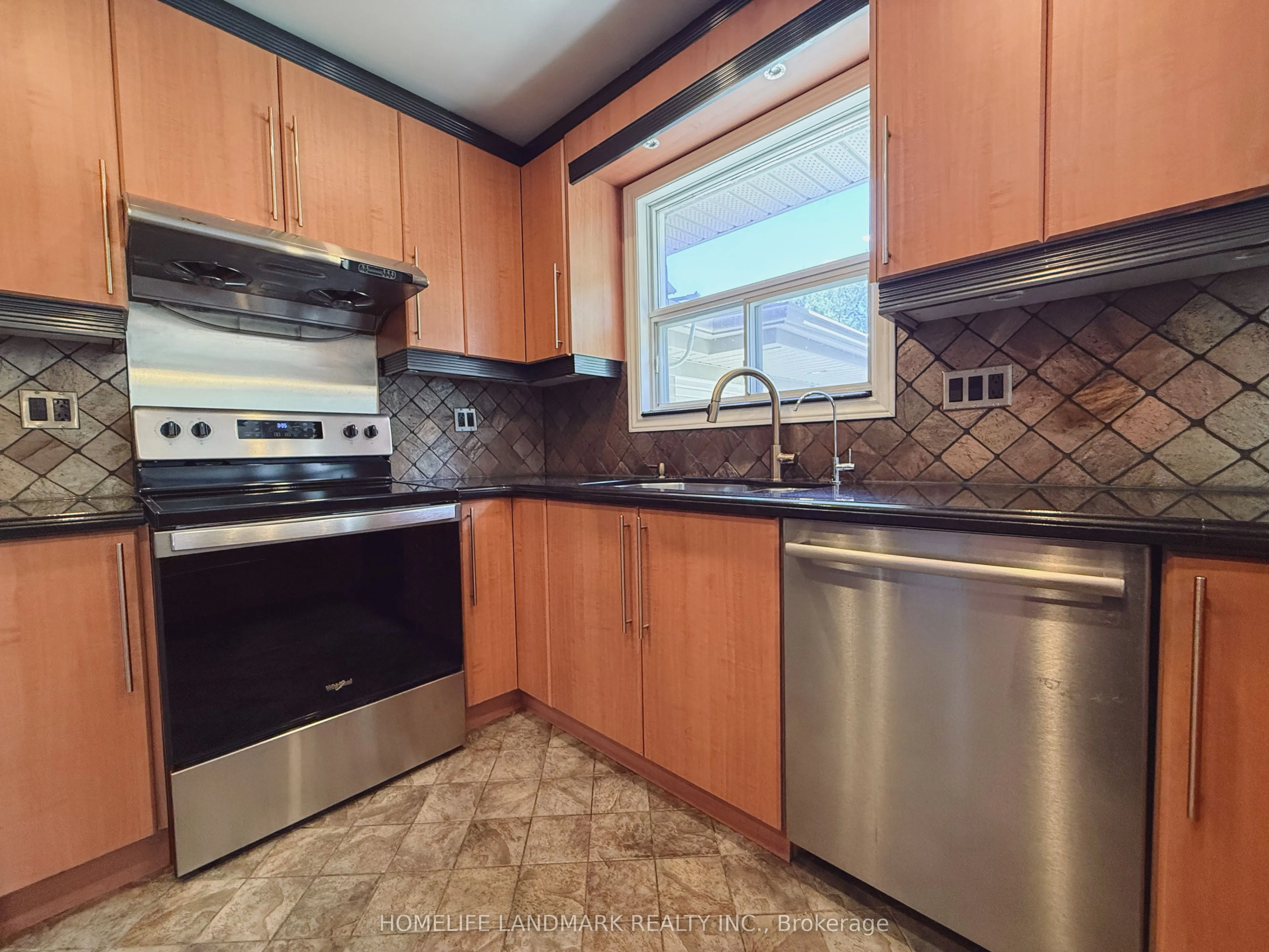 83 Emmeline Crescent