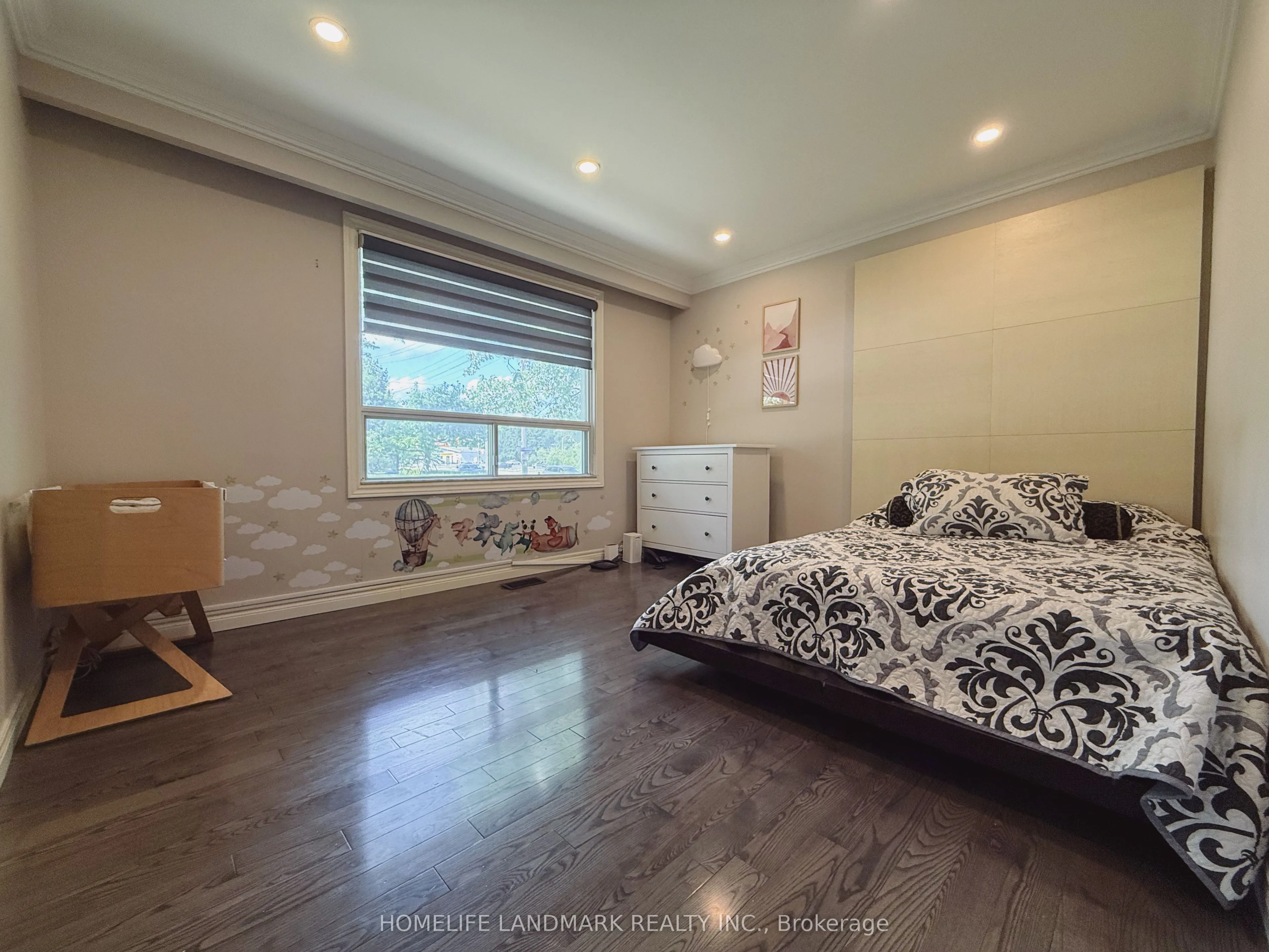 83 Emmeline Crescent