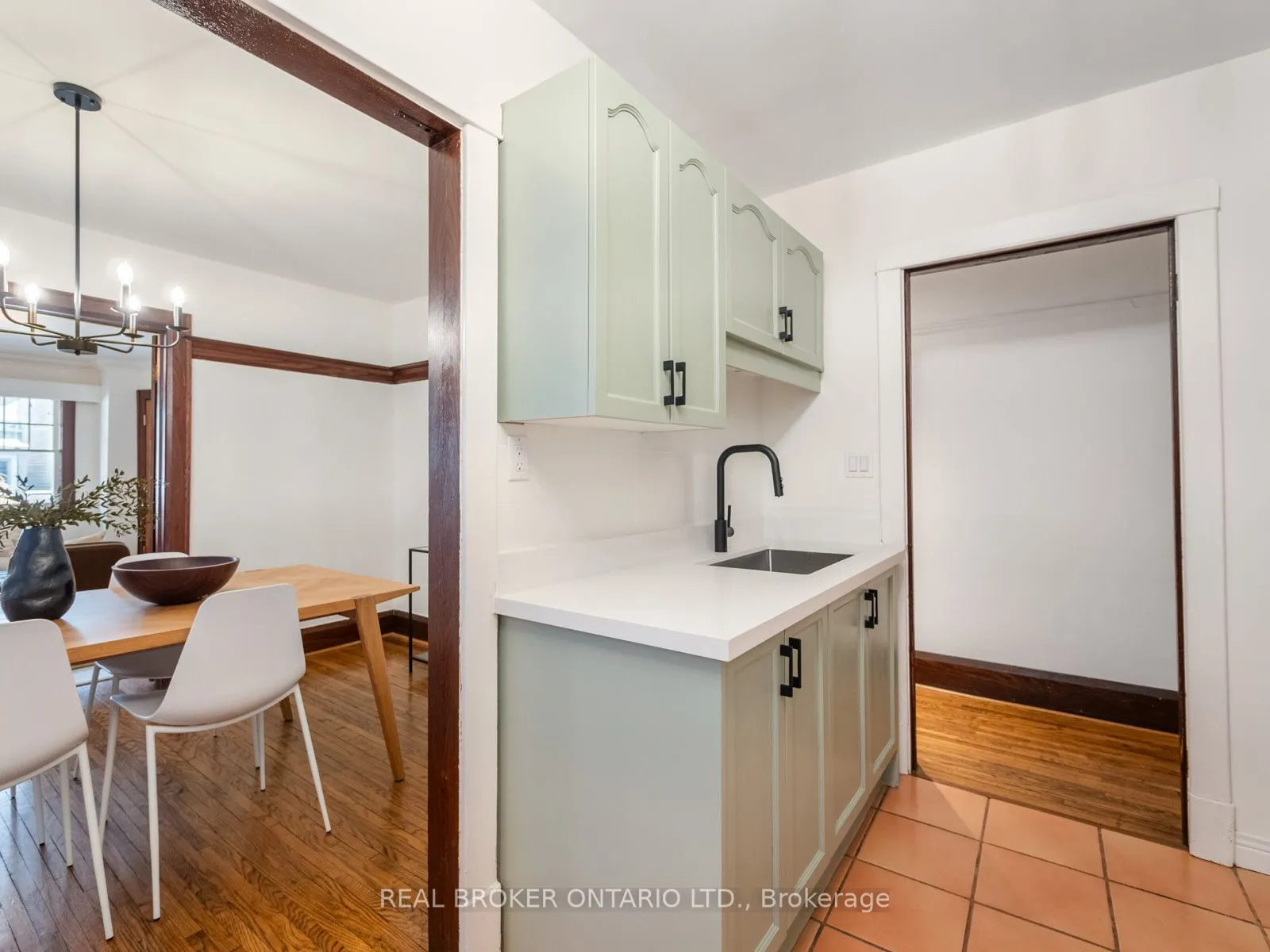 78 Glen Manor Drive, #Main