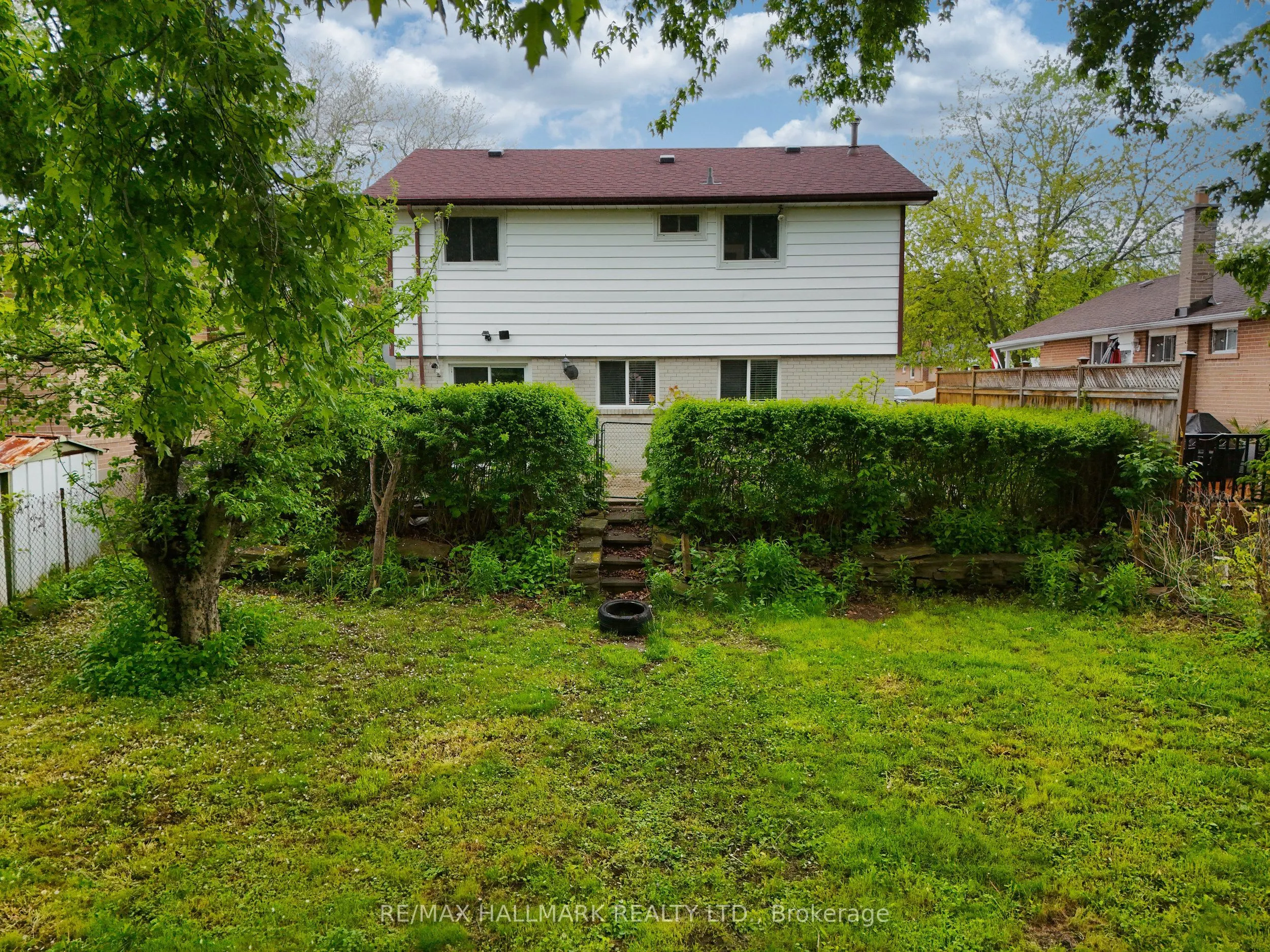 35 Rowallan Drive