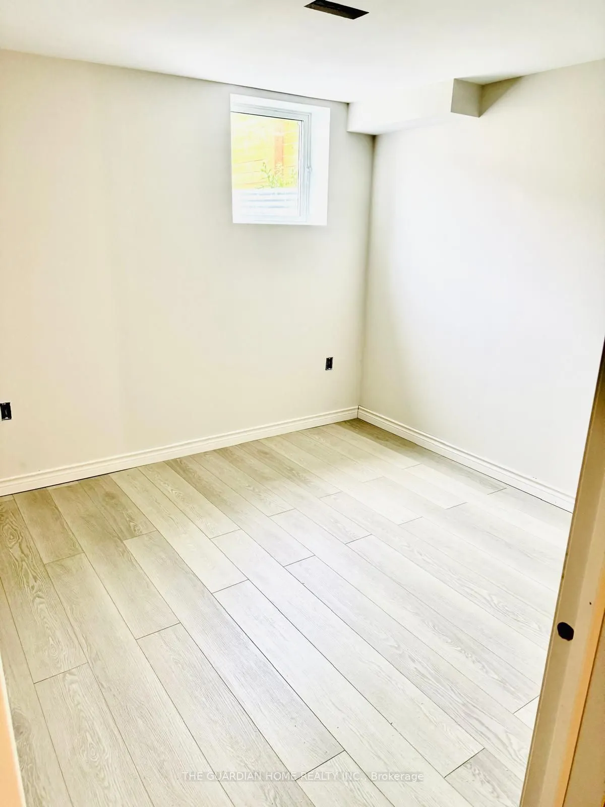 15 Clipper Lane, #Basement