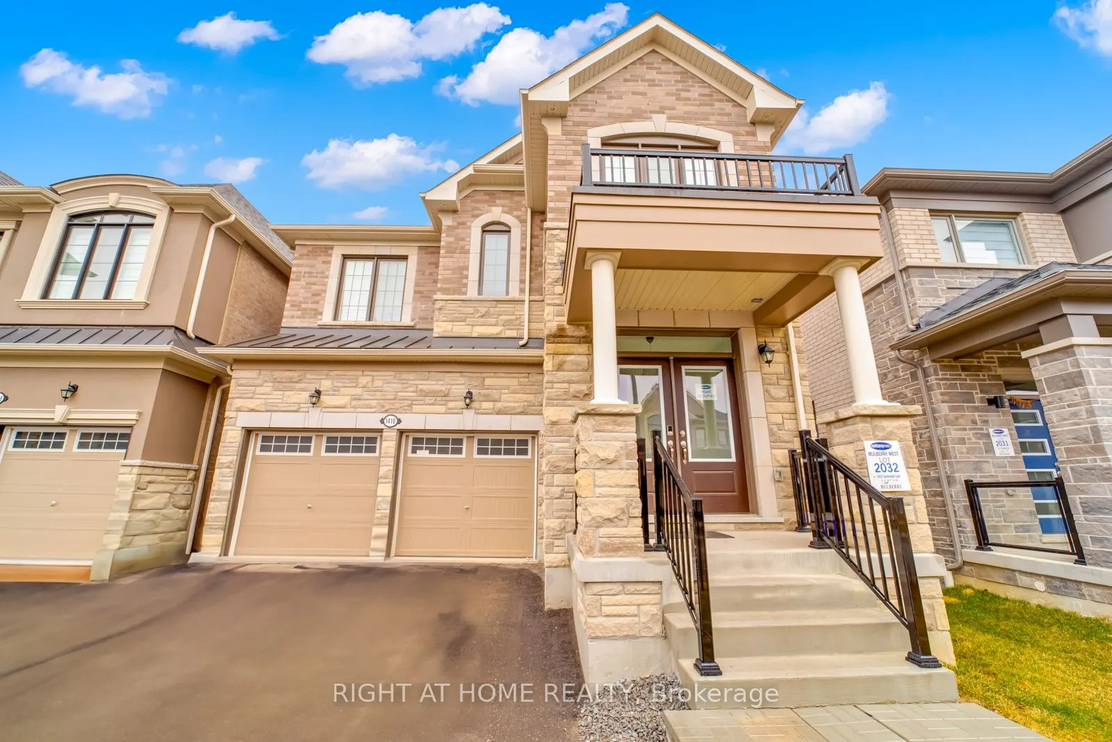 1410 Swallowtail Lane