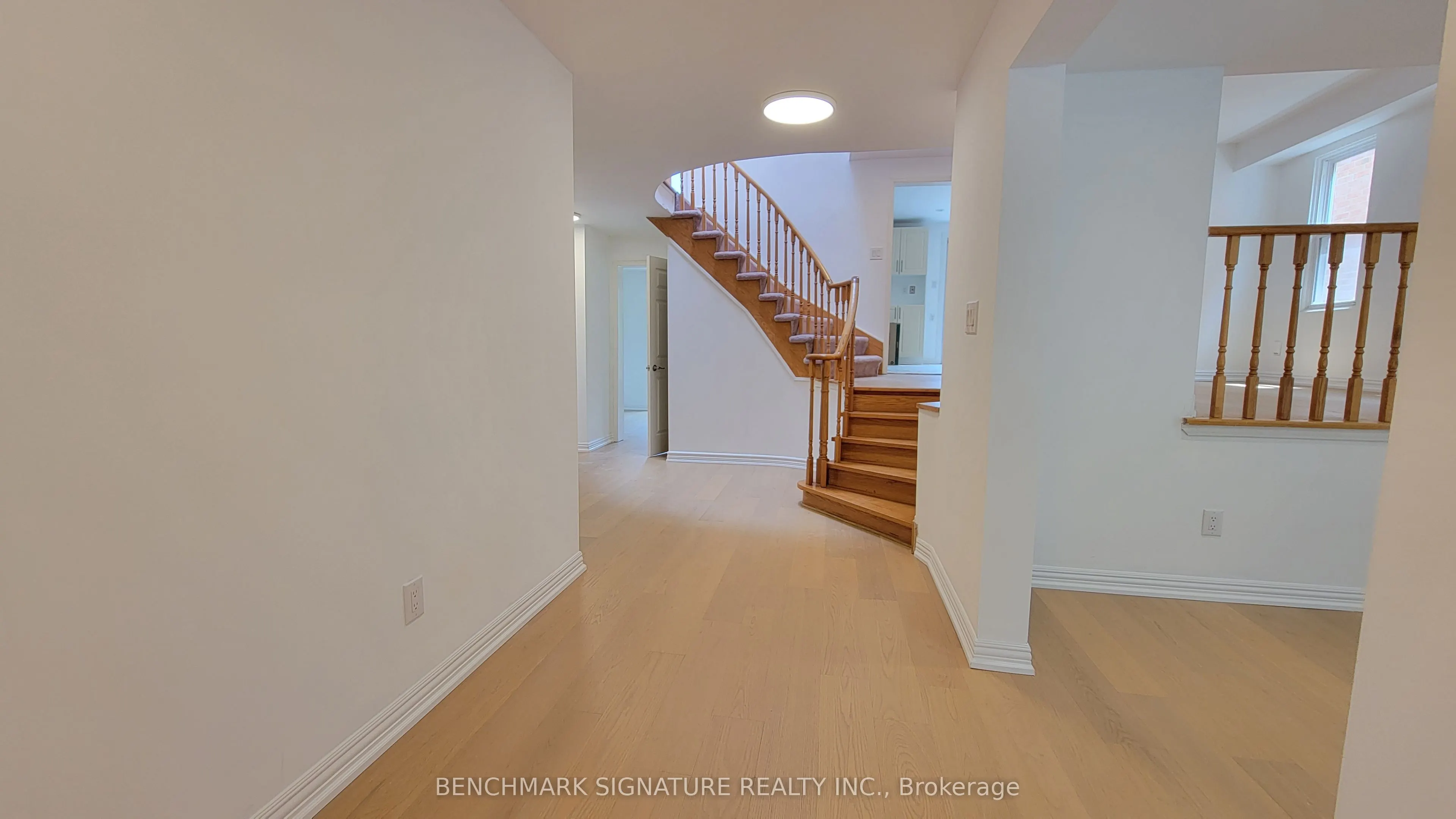 35 Wintermute Boulevard