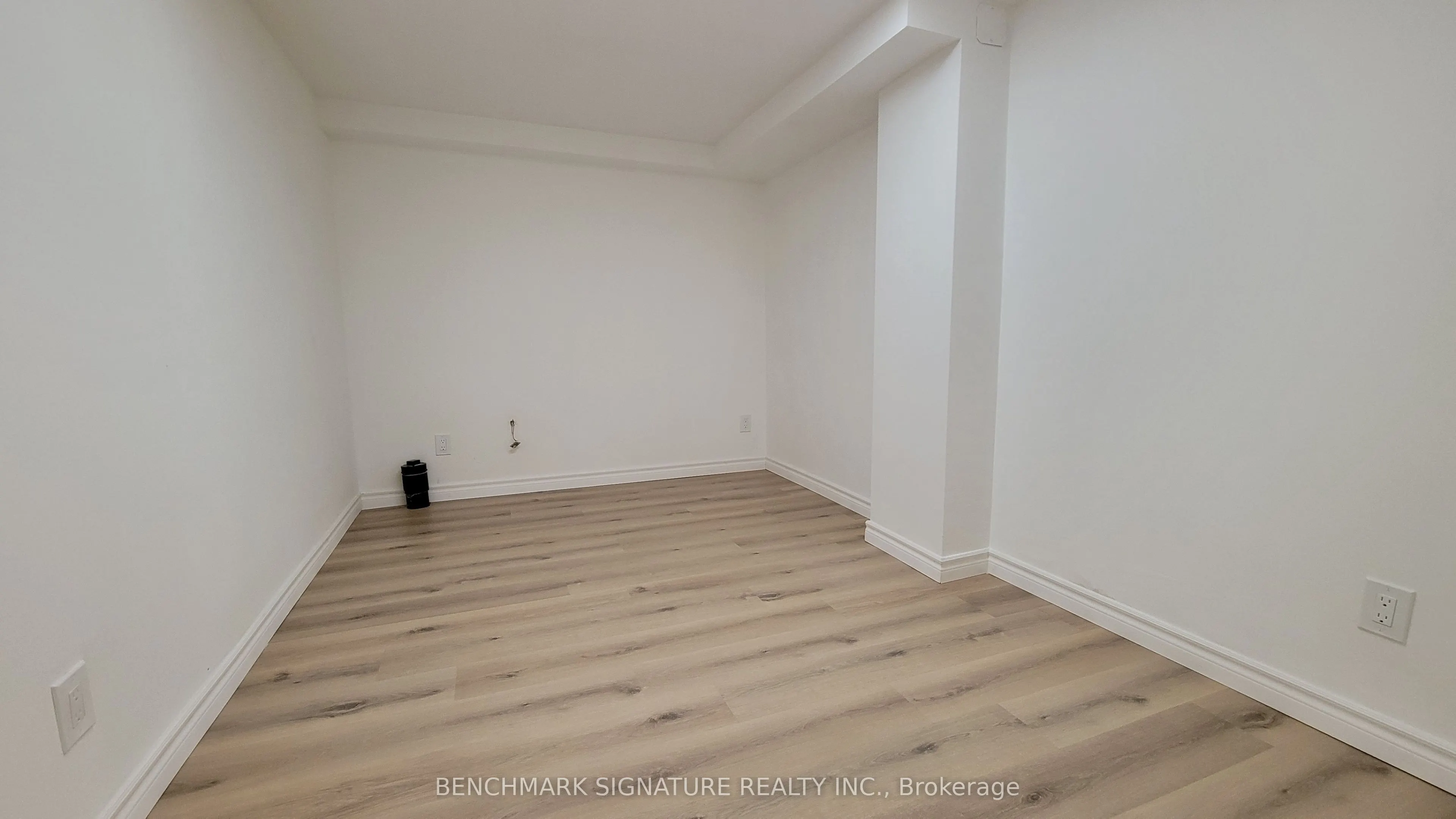 35 Wintermute Boulevard