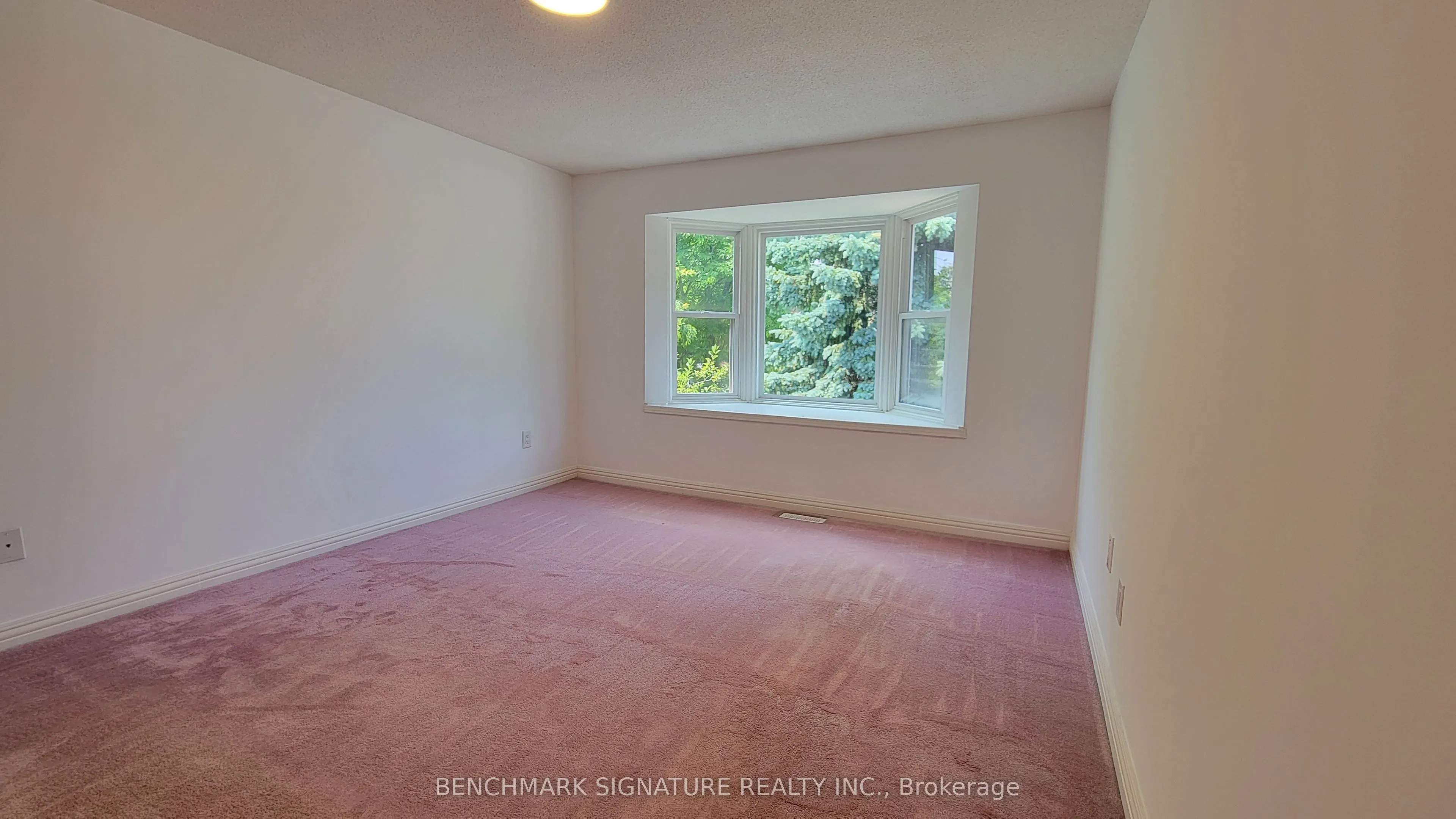 35 Wintermute Boulevard