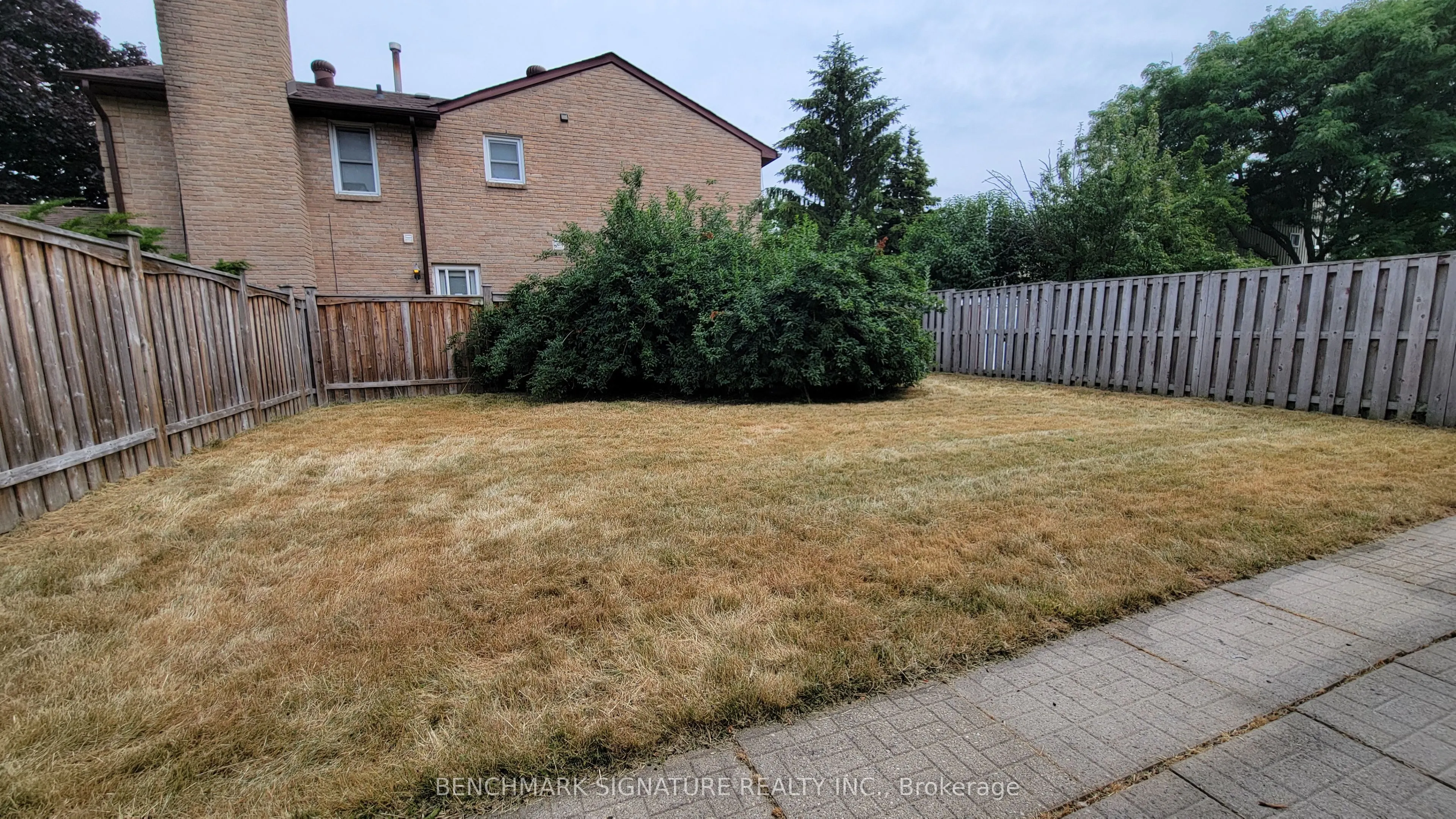 35 Wintermute Boulevard