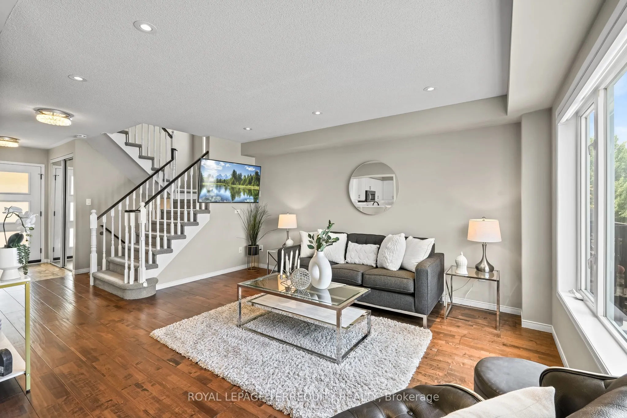 41 Teardrop Crescent