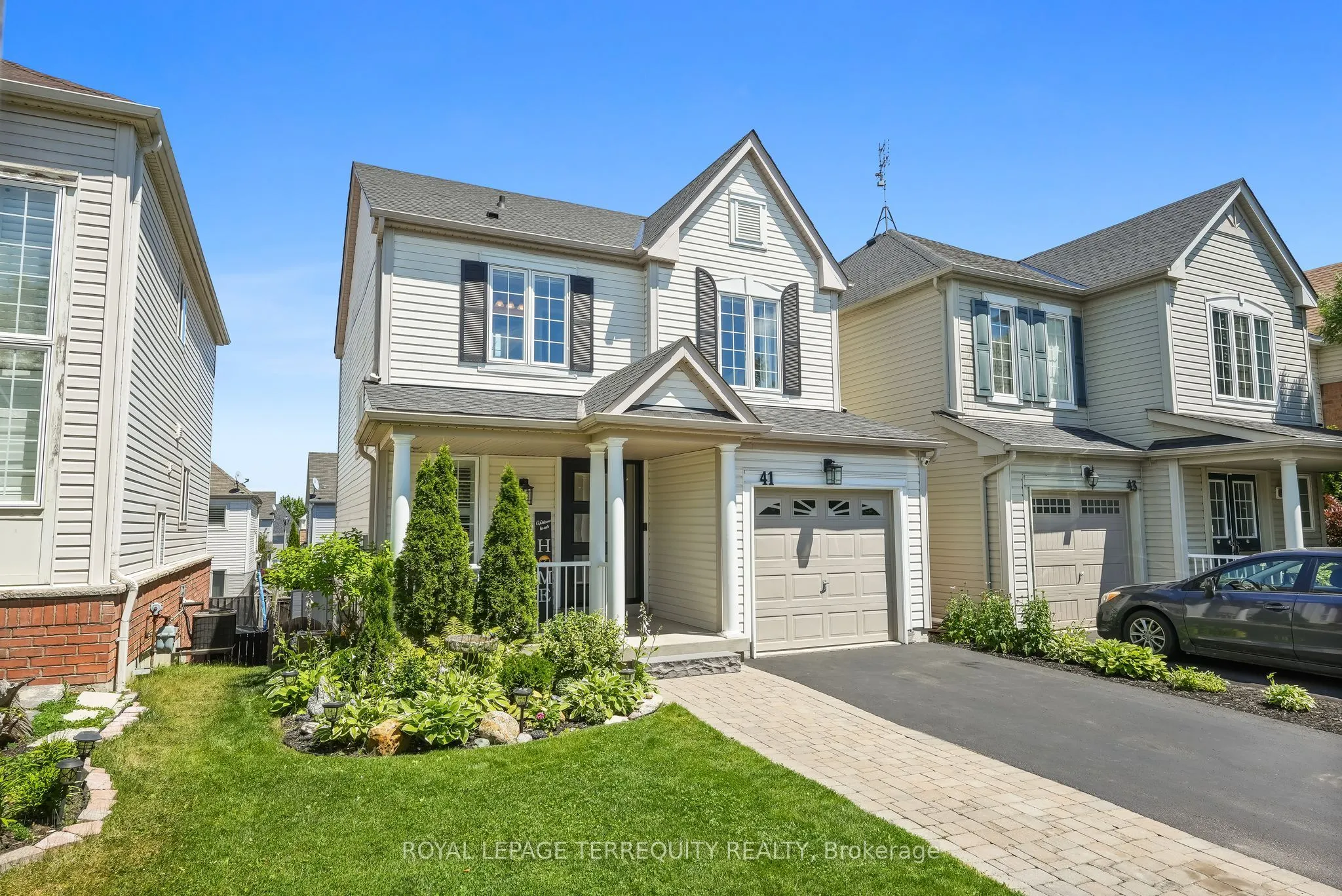 41 Teardrop Crescent