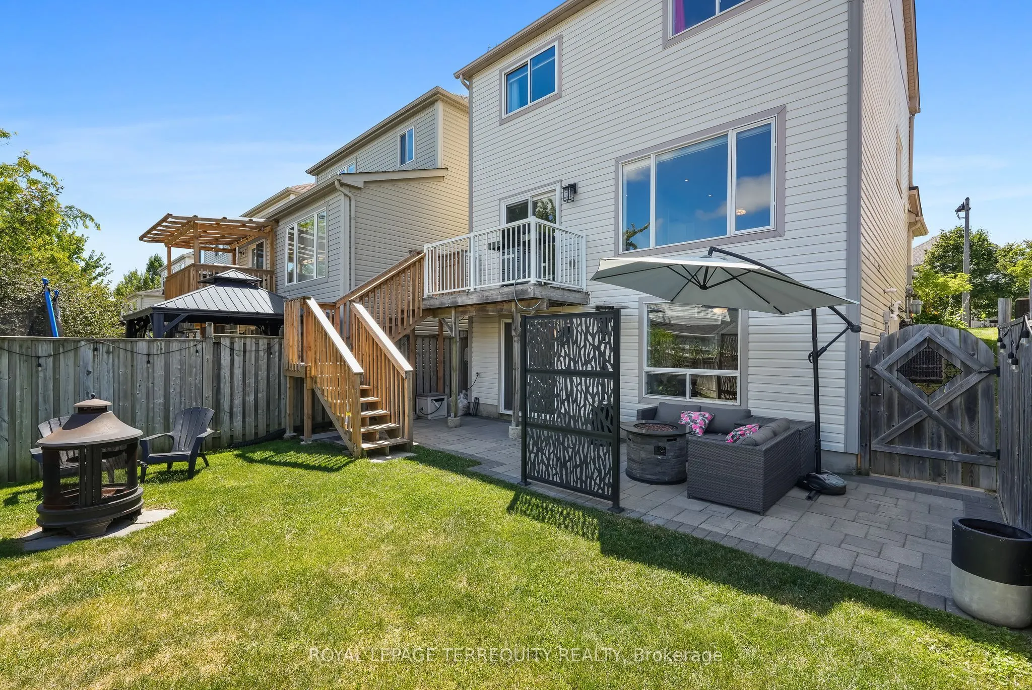 41 Teardrop Crescent