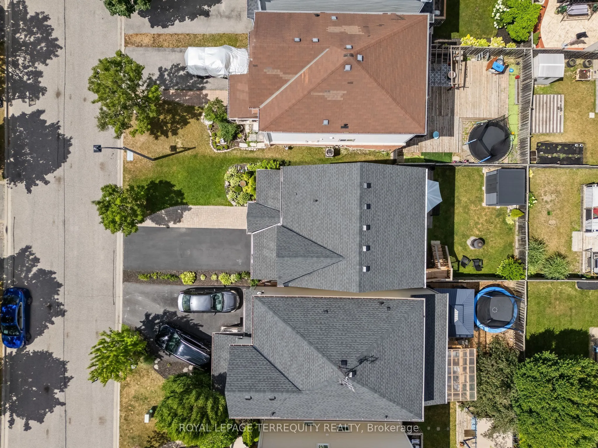 41 Teardrop Crescent