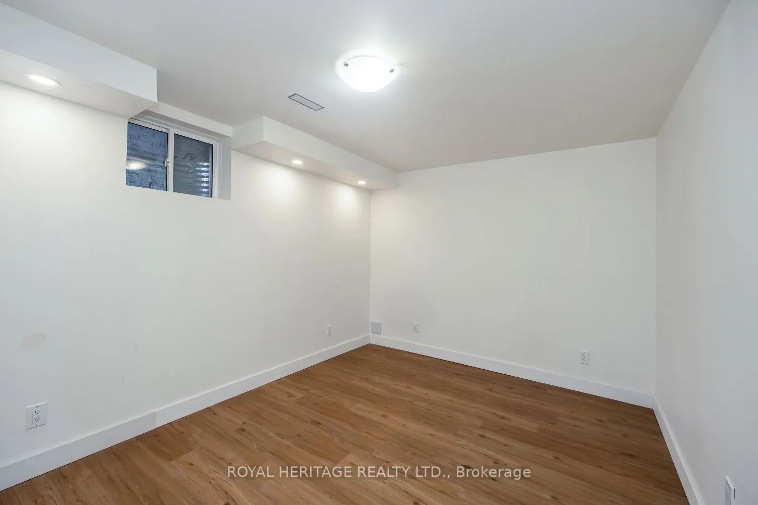 191 Lyle Dr - Basement Drive
