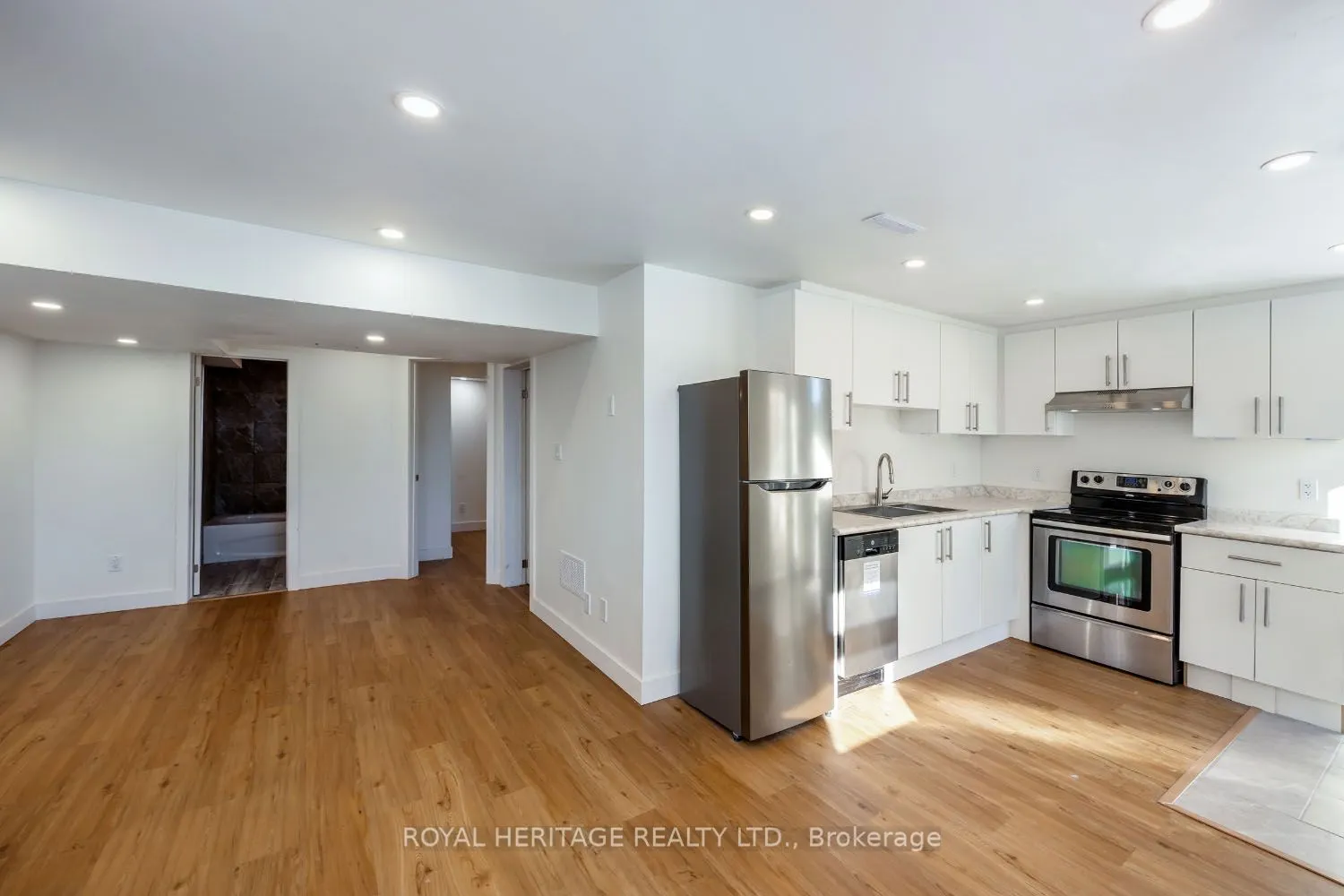 191 Lyle Dr - Basement Drive