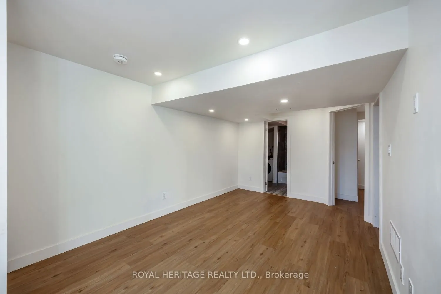 191 Lyle Dr - Basement Drive
