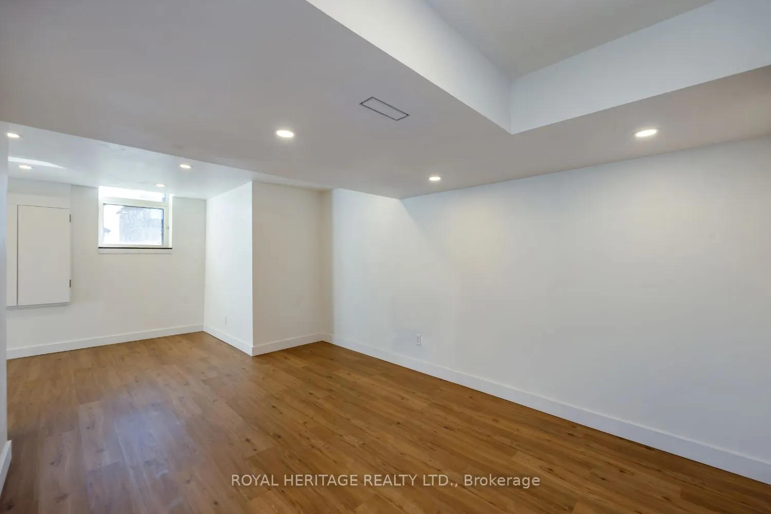 191 Lyle Dr - Basement Drive