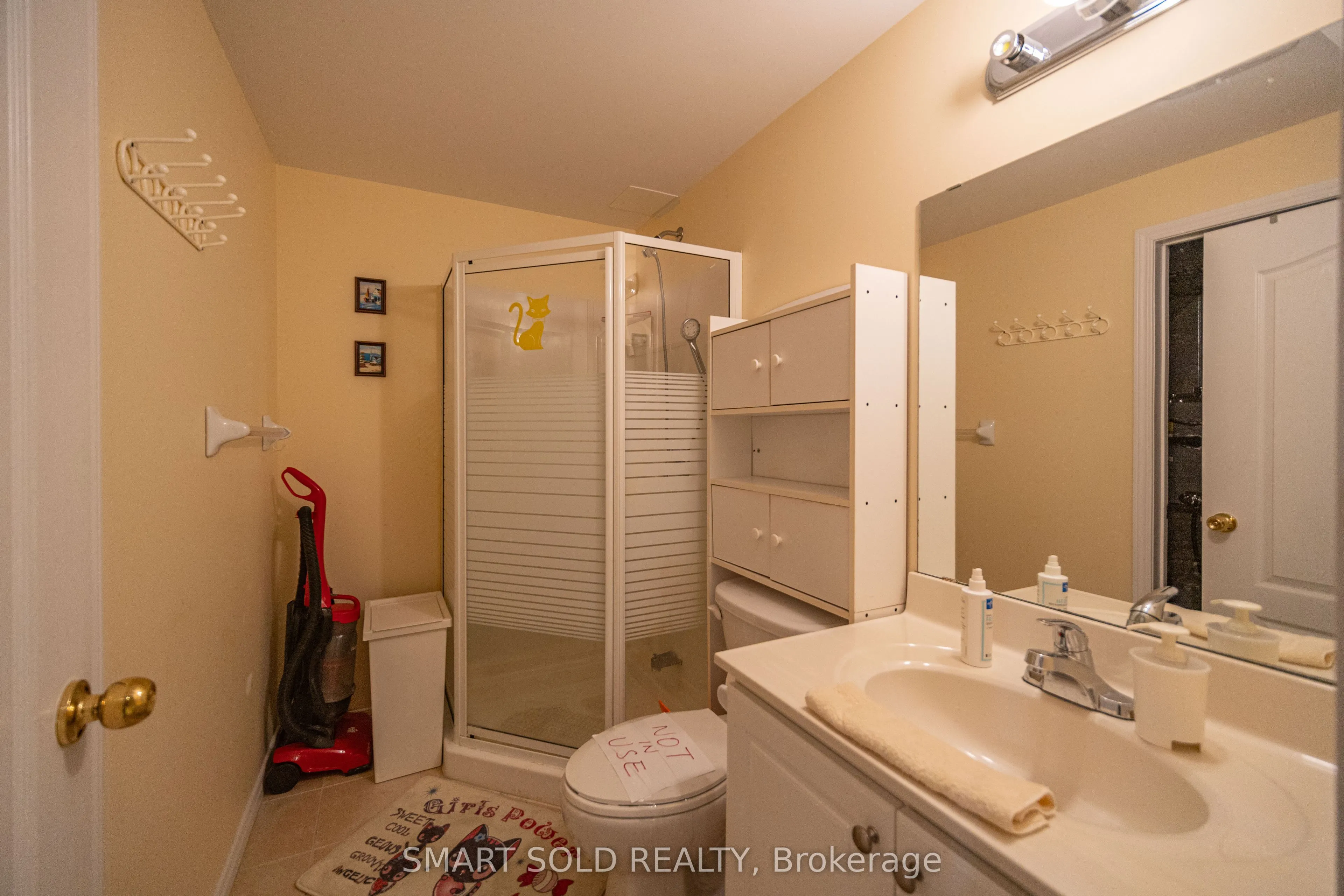 14 Brookstream Court