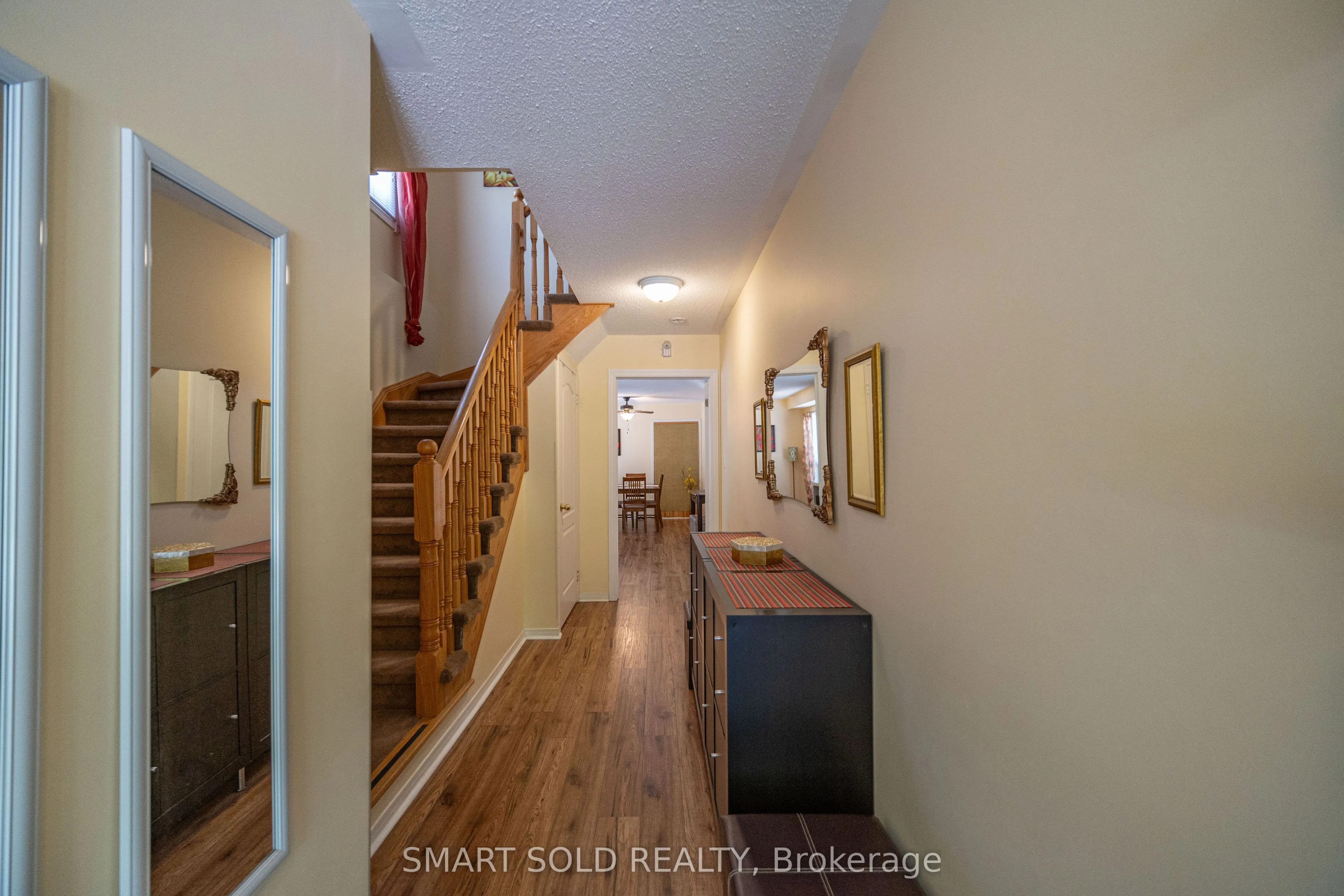 14 Brookstream Court