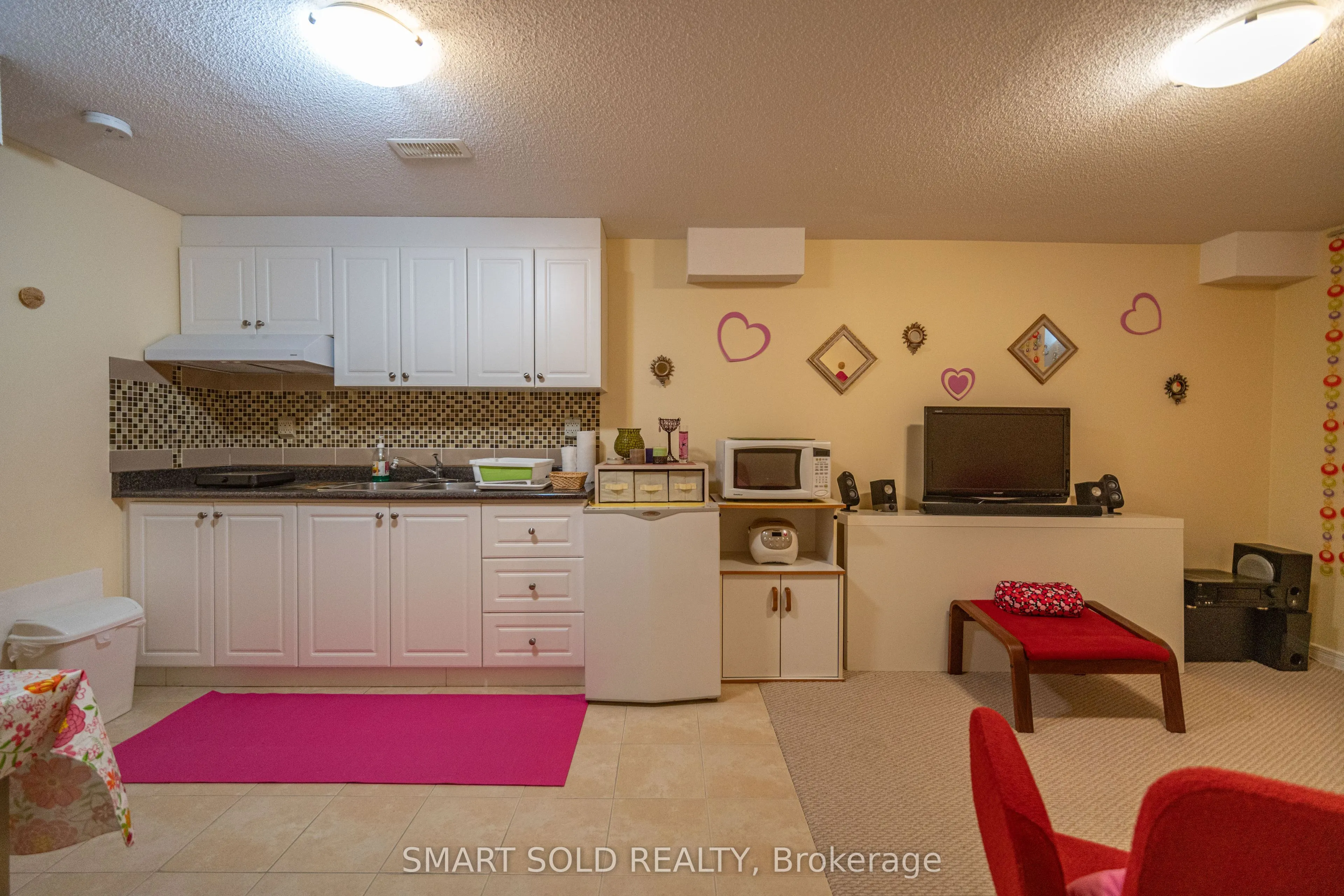 14 Brookstream Court