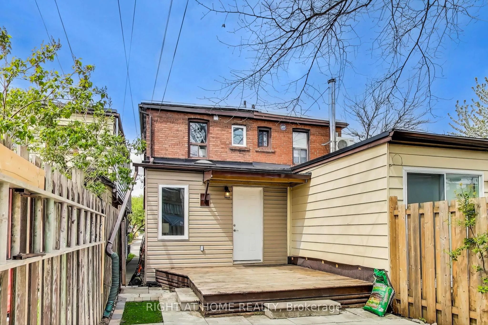 17 Weymouth Avenue