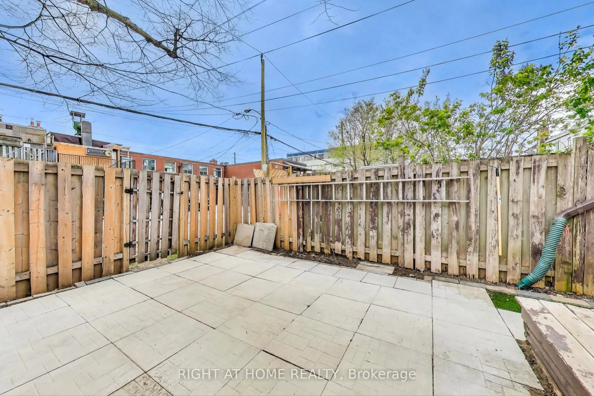17 Weymouth Avenue